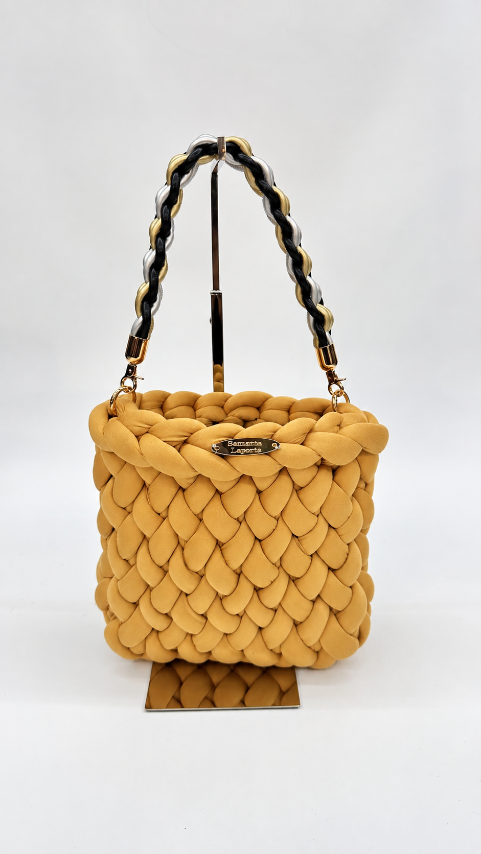 BORSETTA SOFT CARAMEL INTRECCIATA