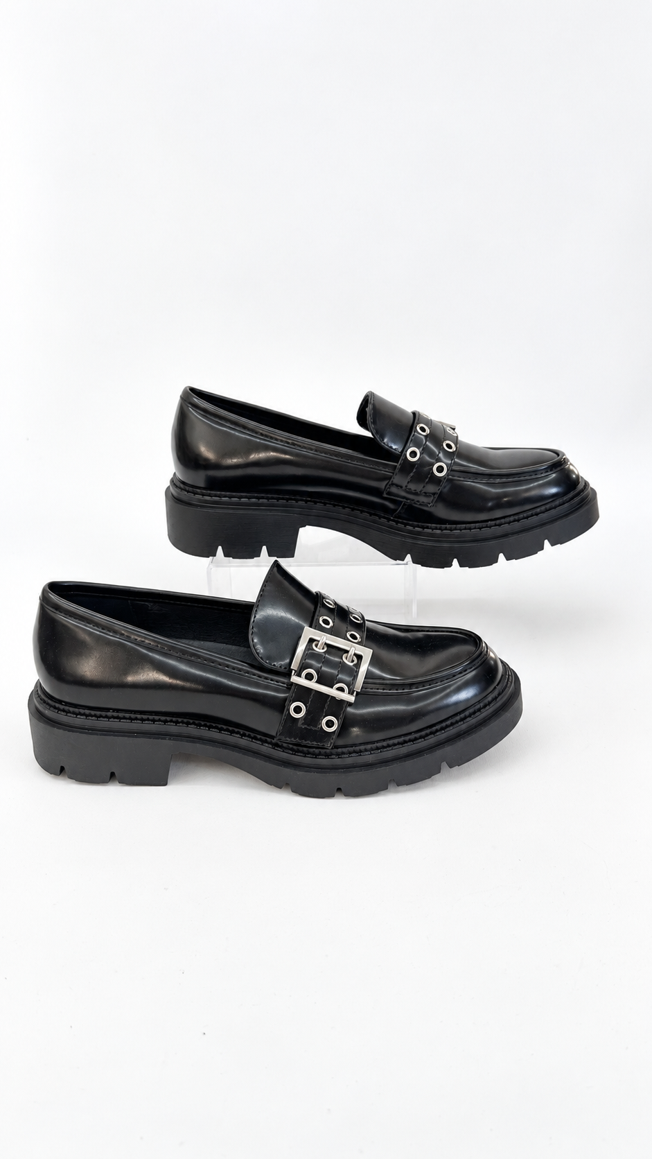MOCASSINO LUCIDO CON FIBBIA