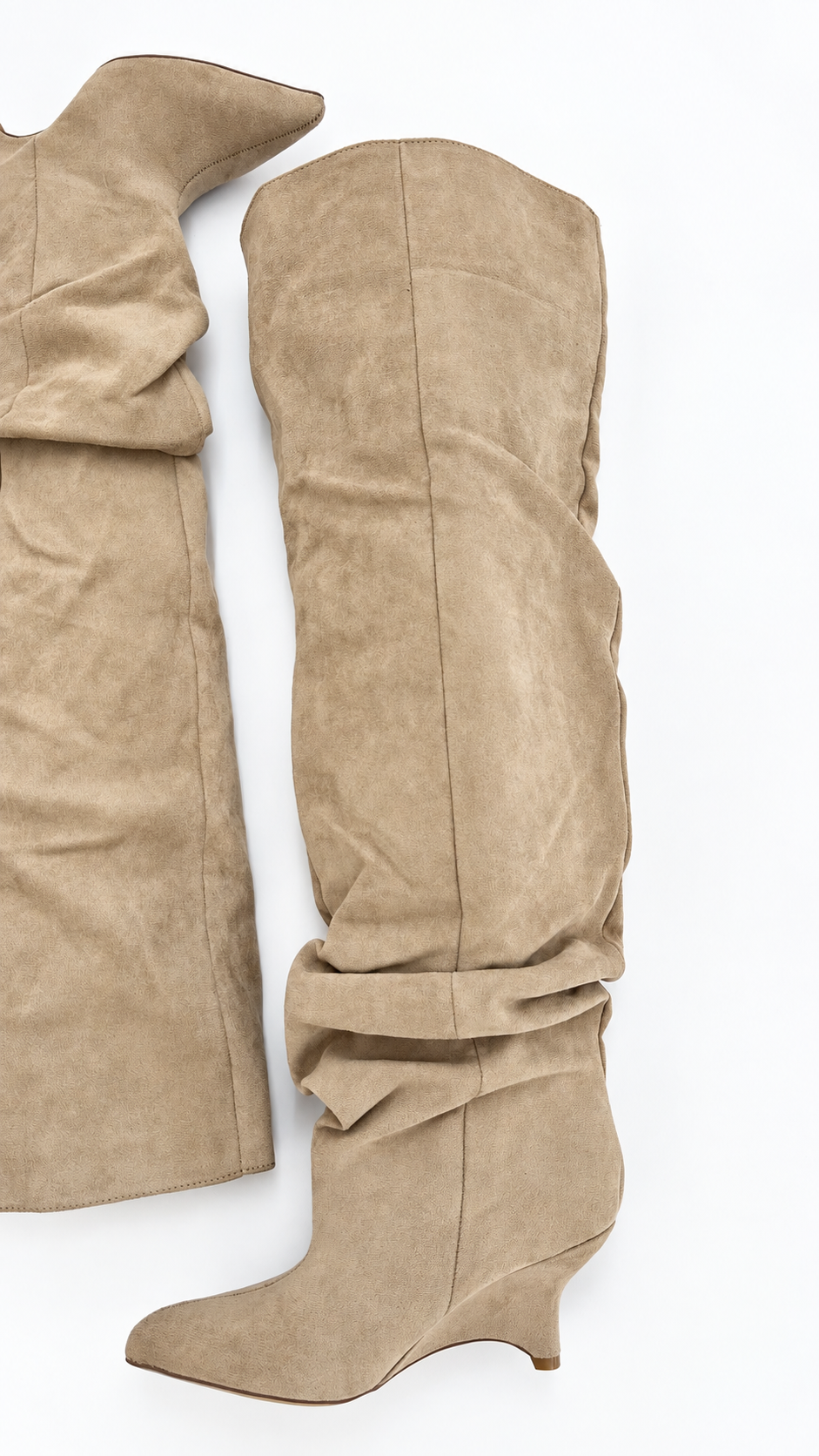 STIVALE ALTO SCAMOSCIATO CON ZEPPA BEIGE