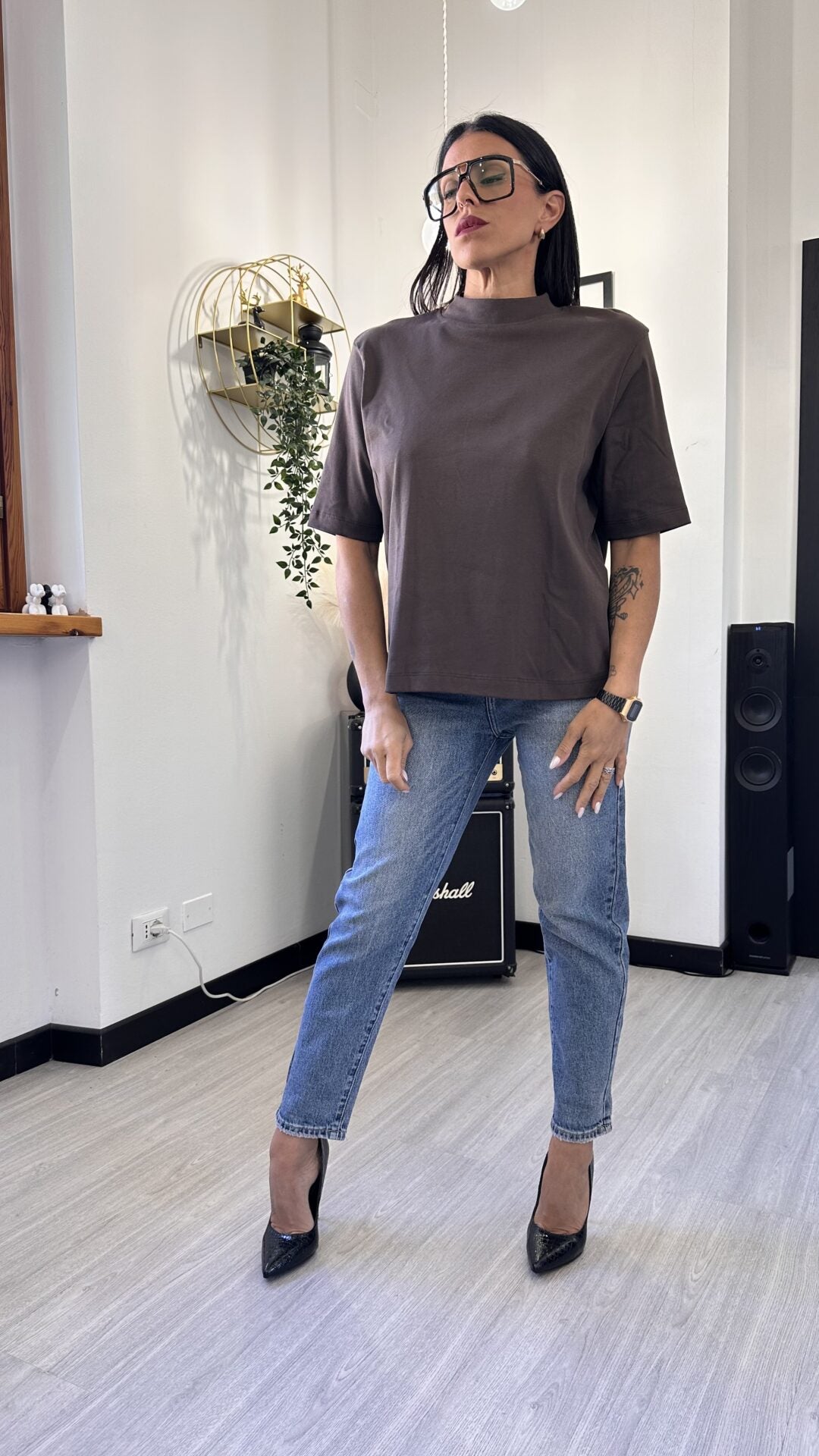 T-SHIRT TAGLIO UOMO MARRONE