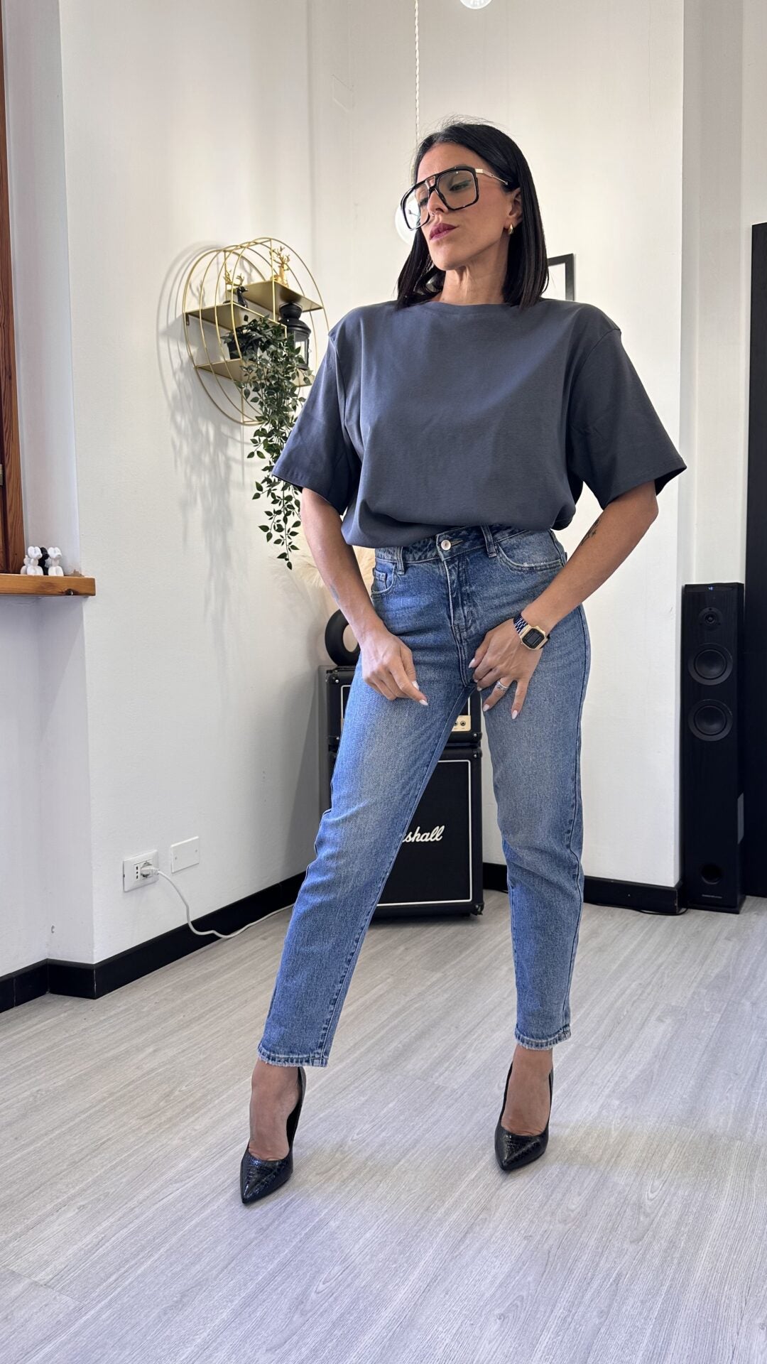 T-SHIRT GRIGIA SCURA OVERSIZE