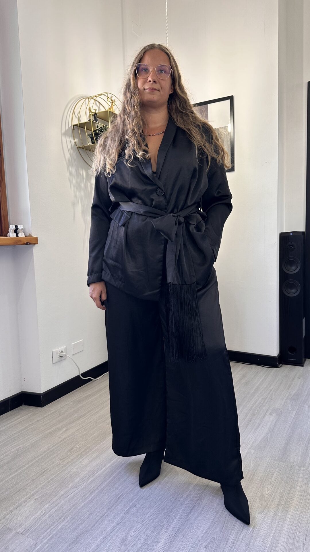 COORDINATO SATIN CON FRANGE NERO
