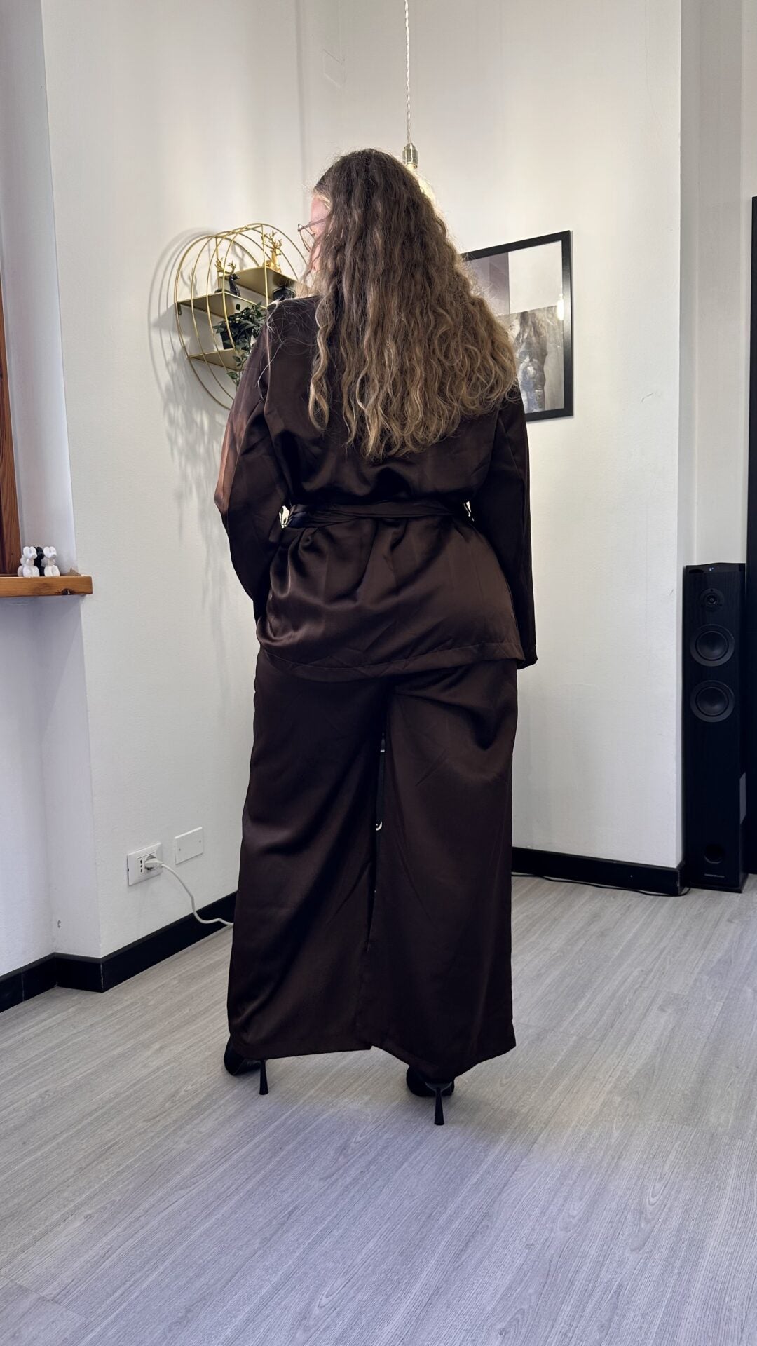 COORDINATO SATIN CON FRANGE MARRONE