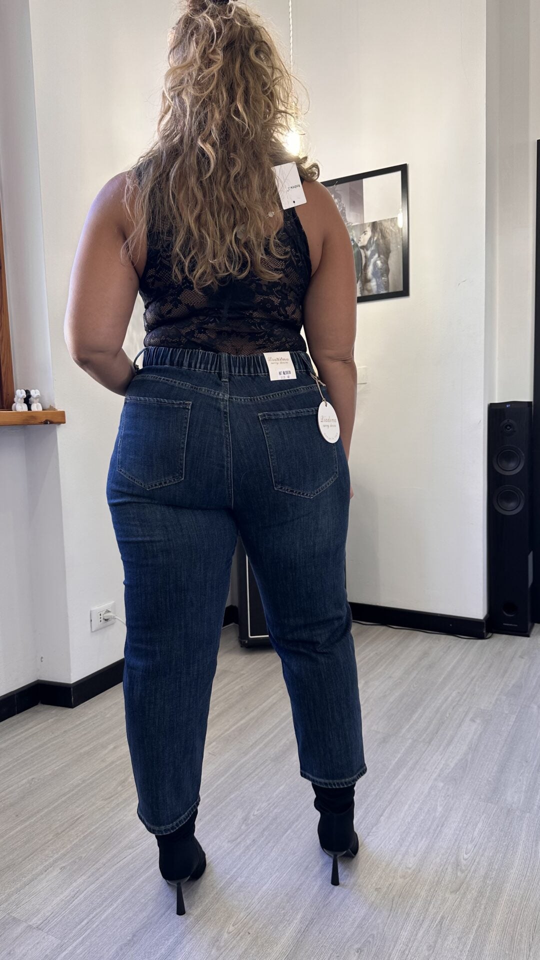 0083 JEANS A SIGARETTA CON STRAPPI