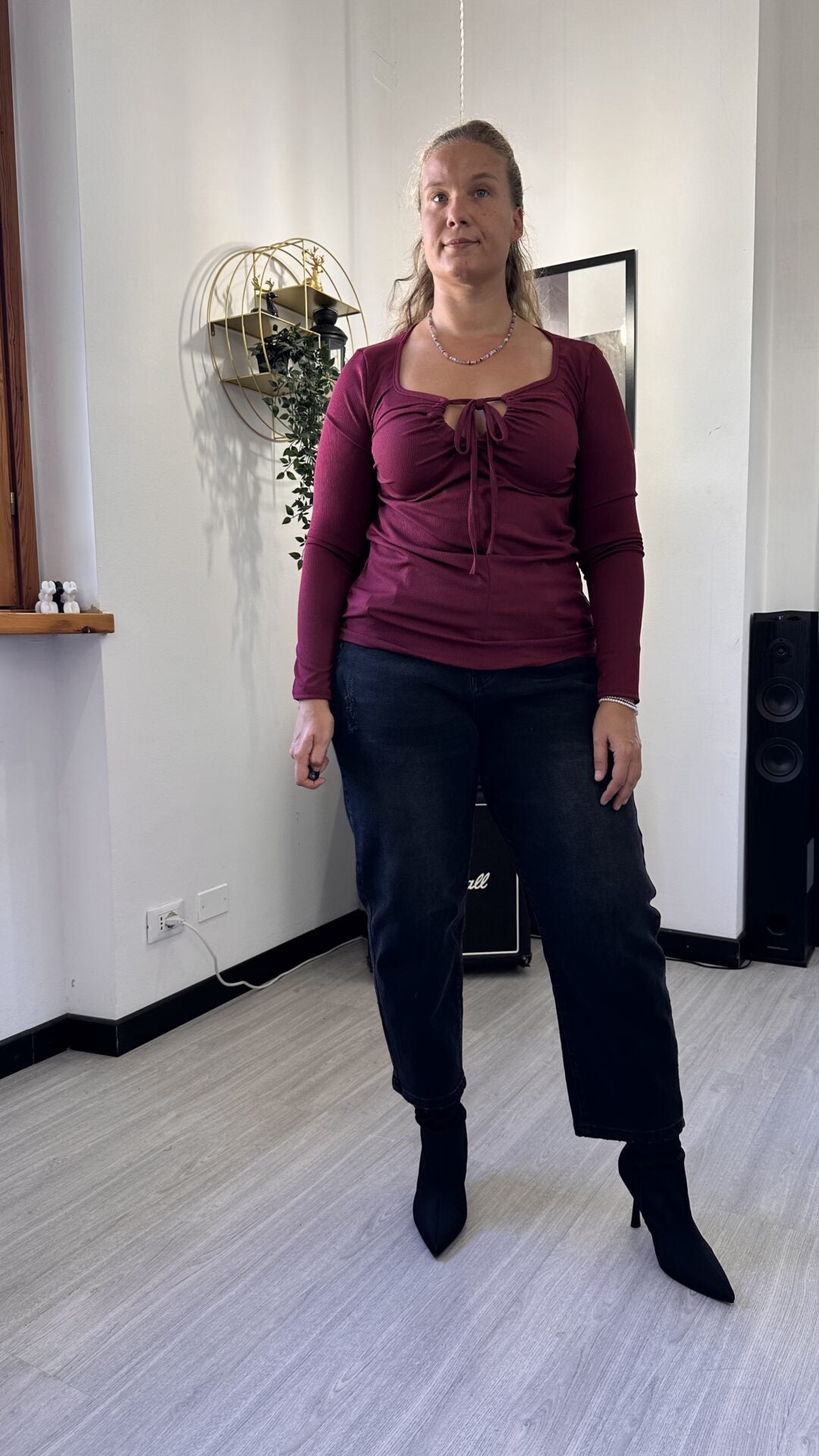 MAGLIETTA CON FIOCCO BORDEAUX