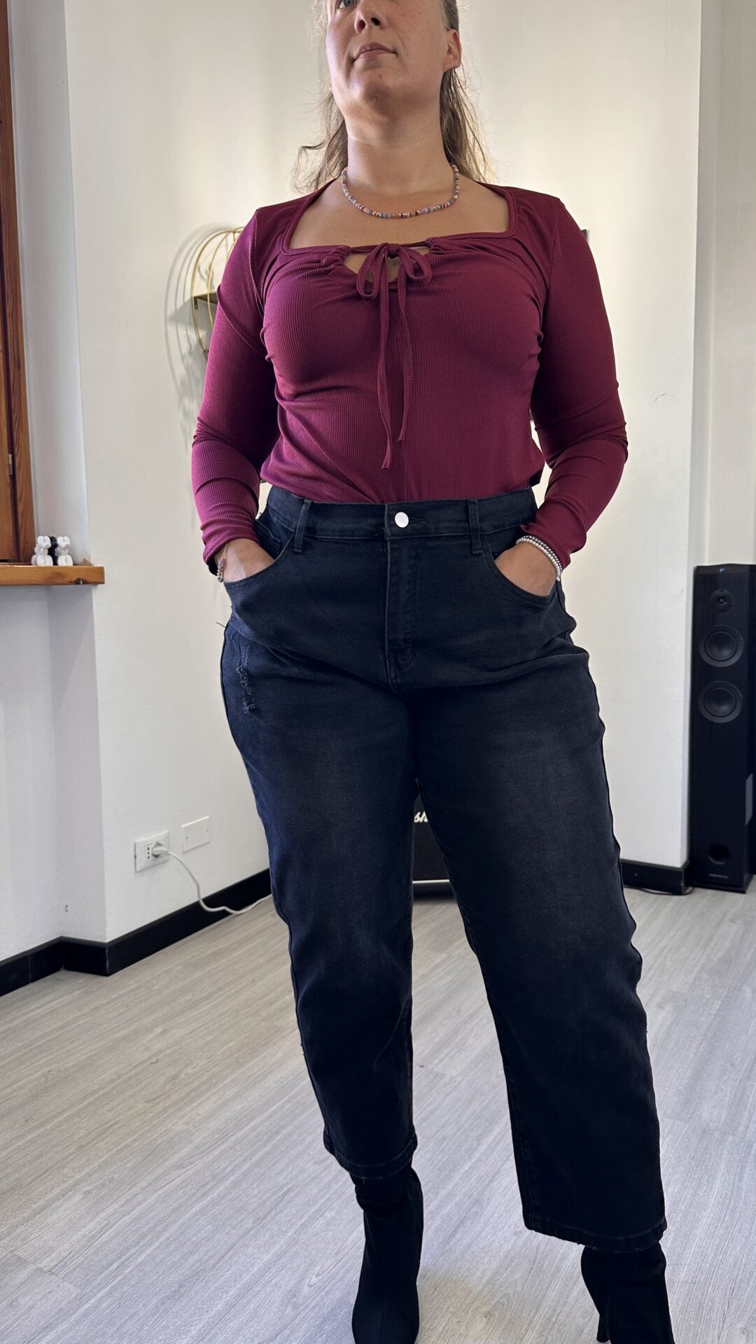 MAGLIETTA CON FIOCCO BORDEAUX