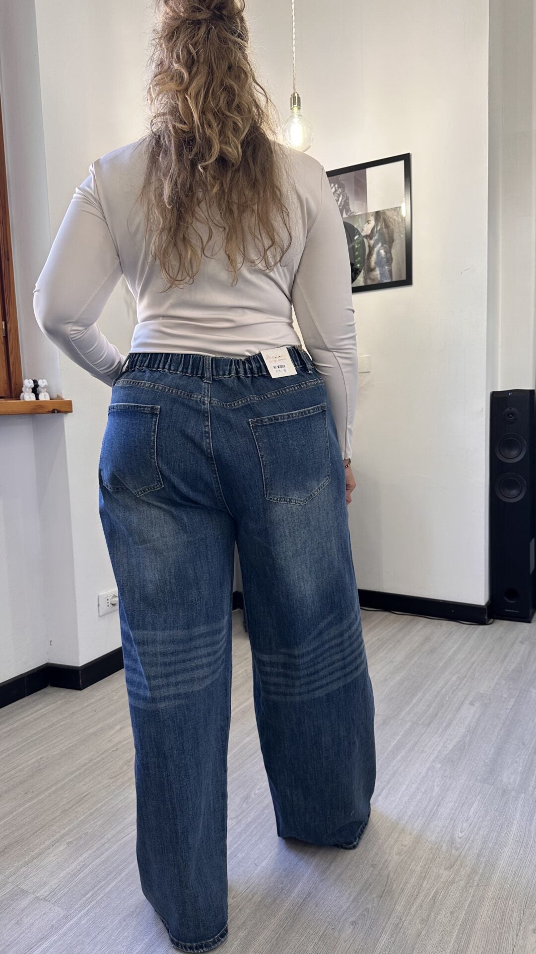 BODY CLASSICO SCOLLO A V BIANCO