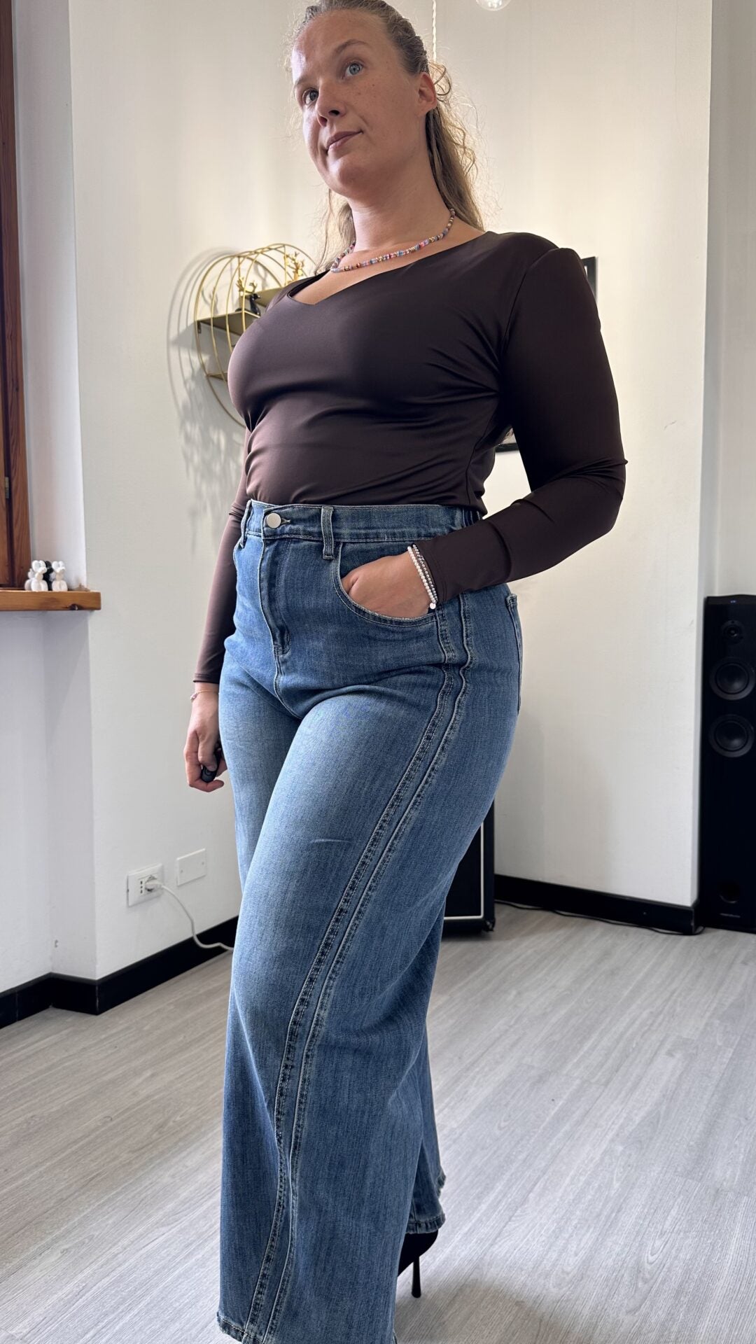 0091 JEANS A PALAZZO CHIARO