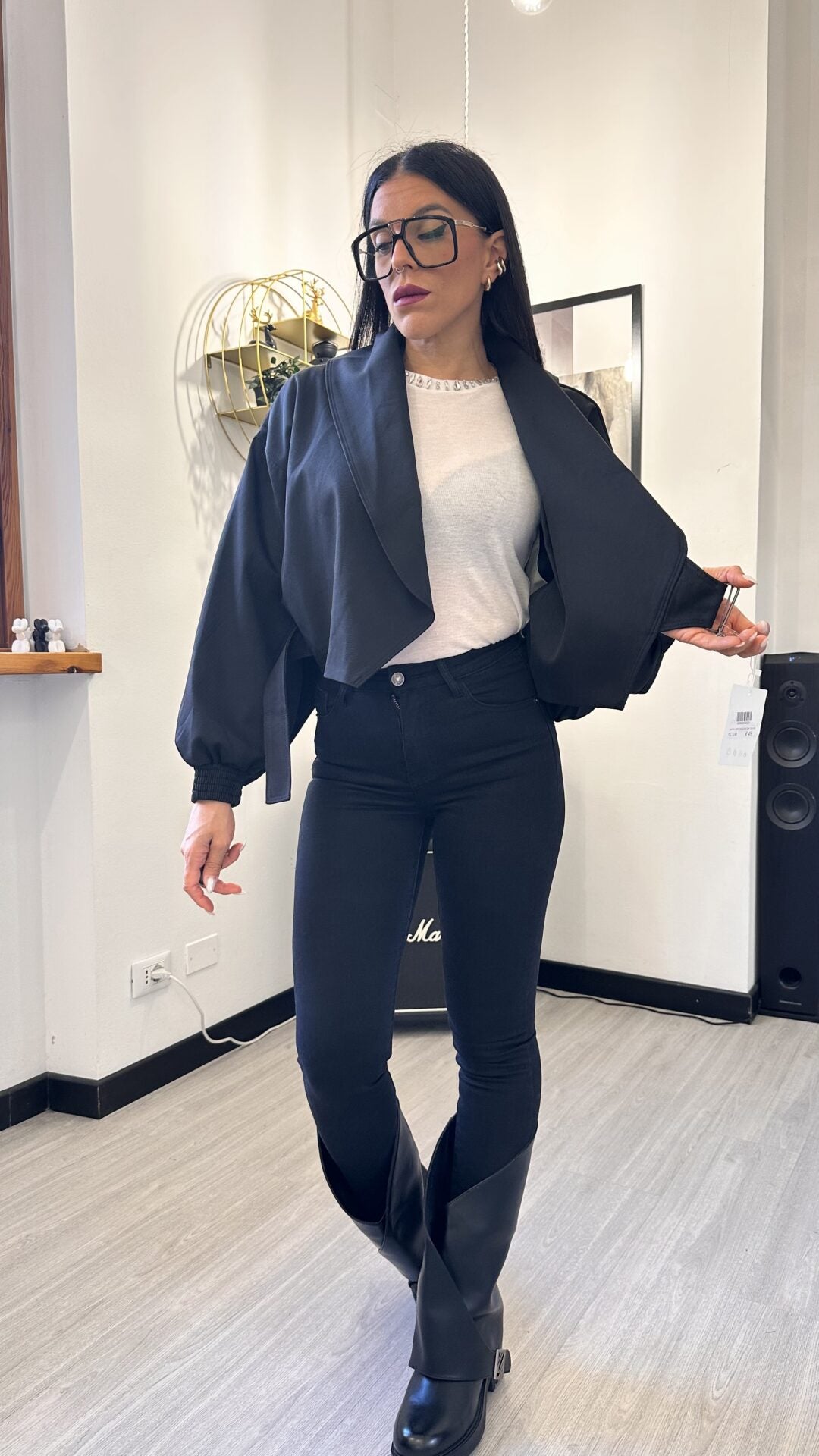 GIACCA CROP CHIUSURA CON CINTURA