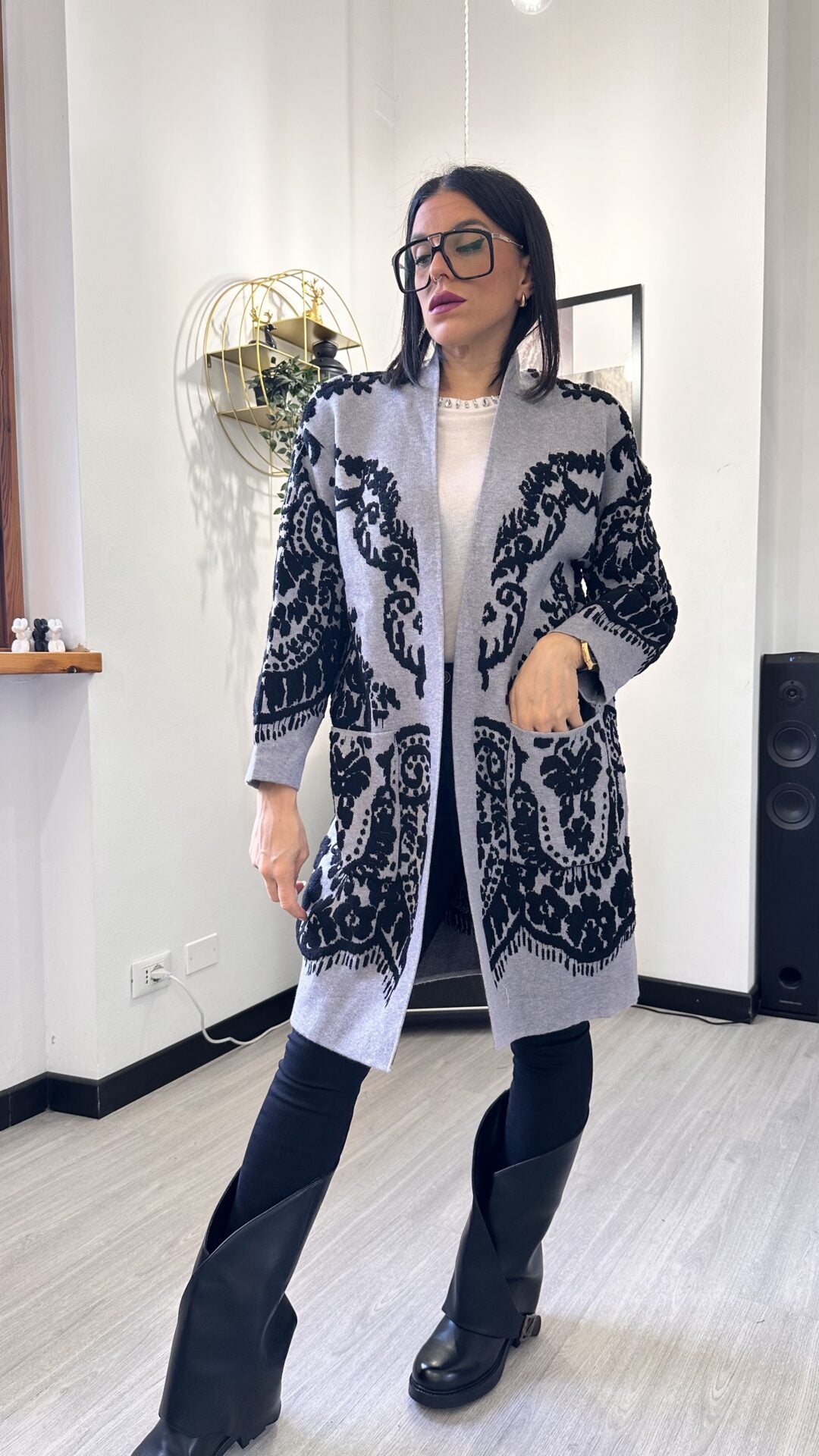 CARDIGAN CON RICAMI GRIGIO