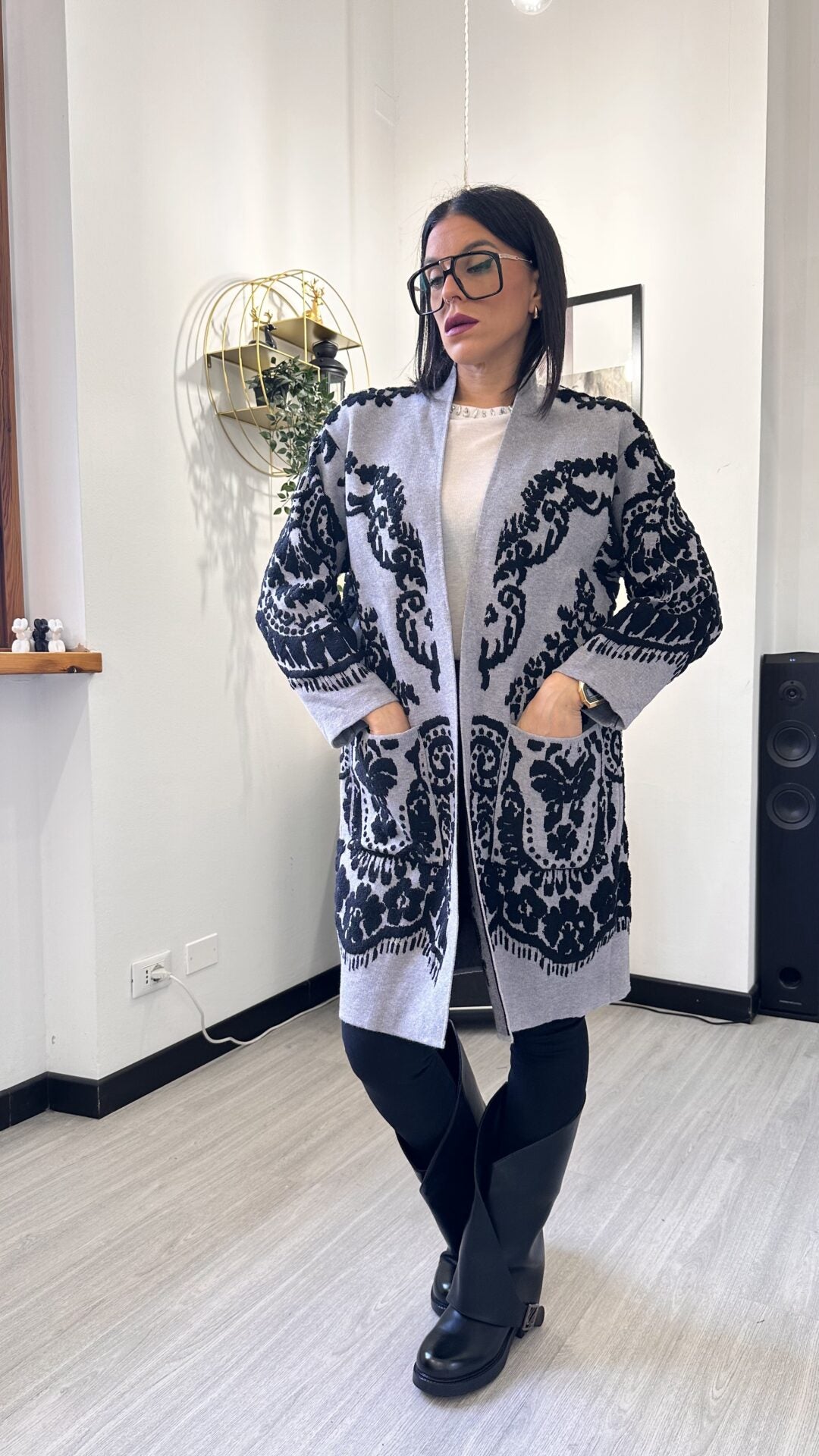 CARDIGAN CON RICAMI GRIGIO