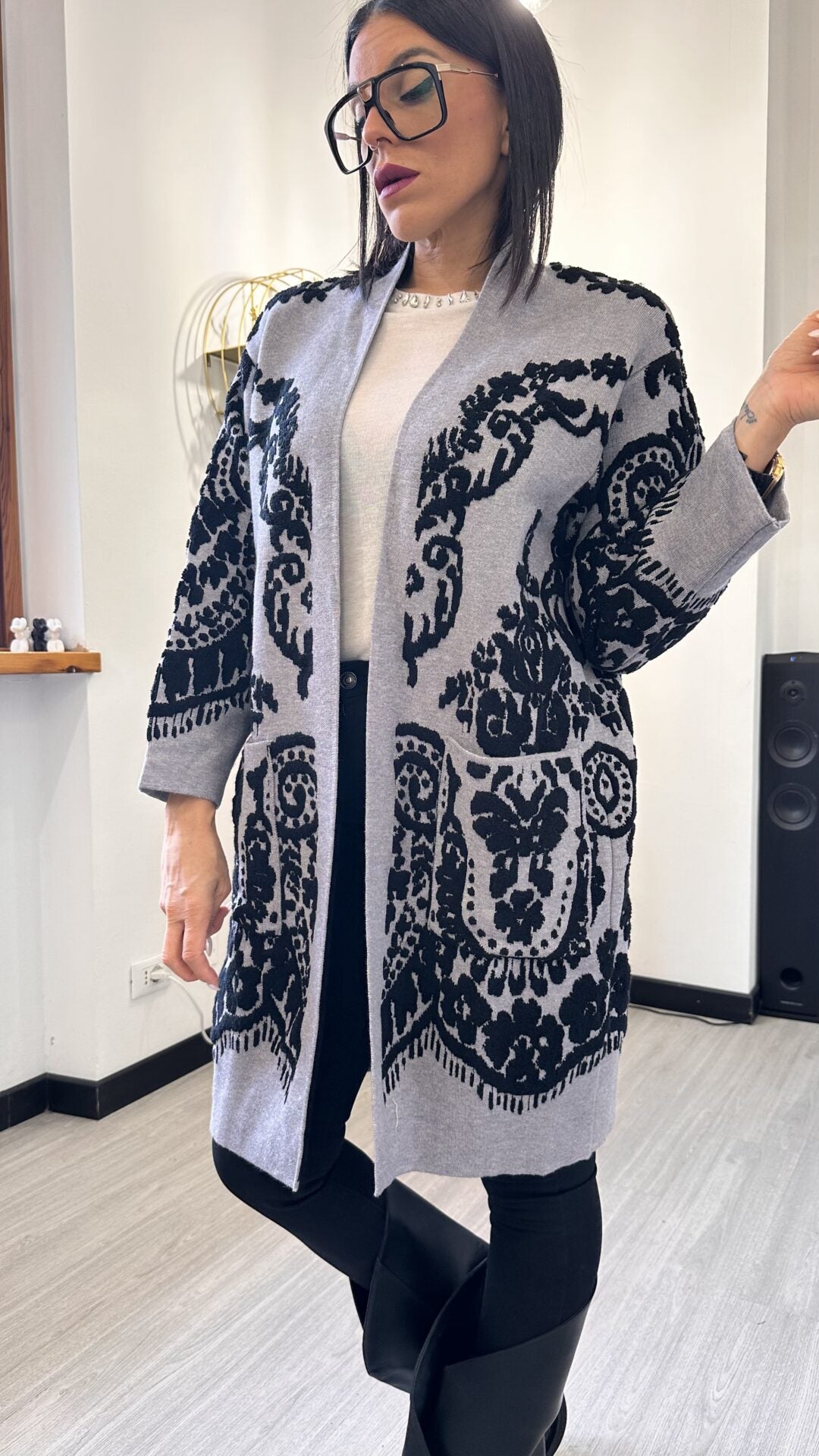 CARDIGAN CON RICAMI GRIGIO