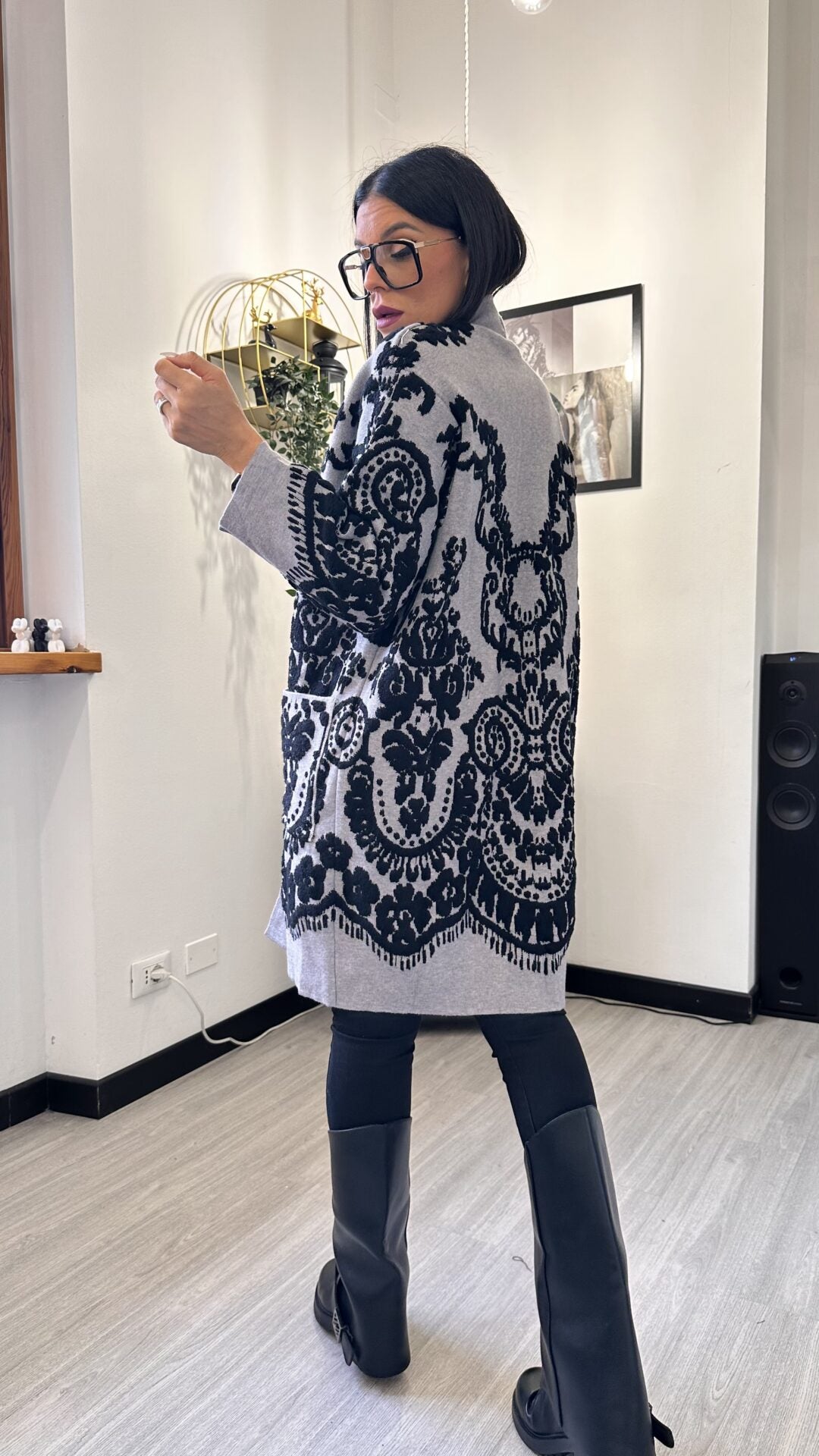 CARDIGAN CON RICAMI GRIGIO
