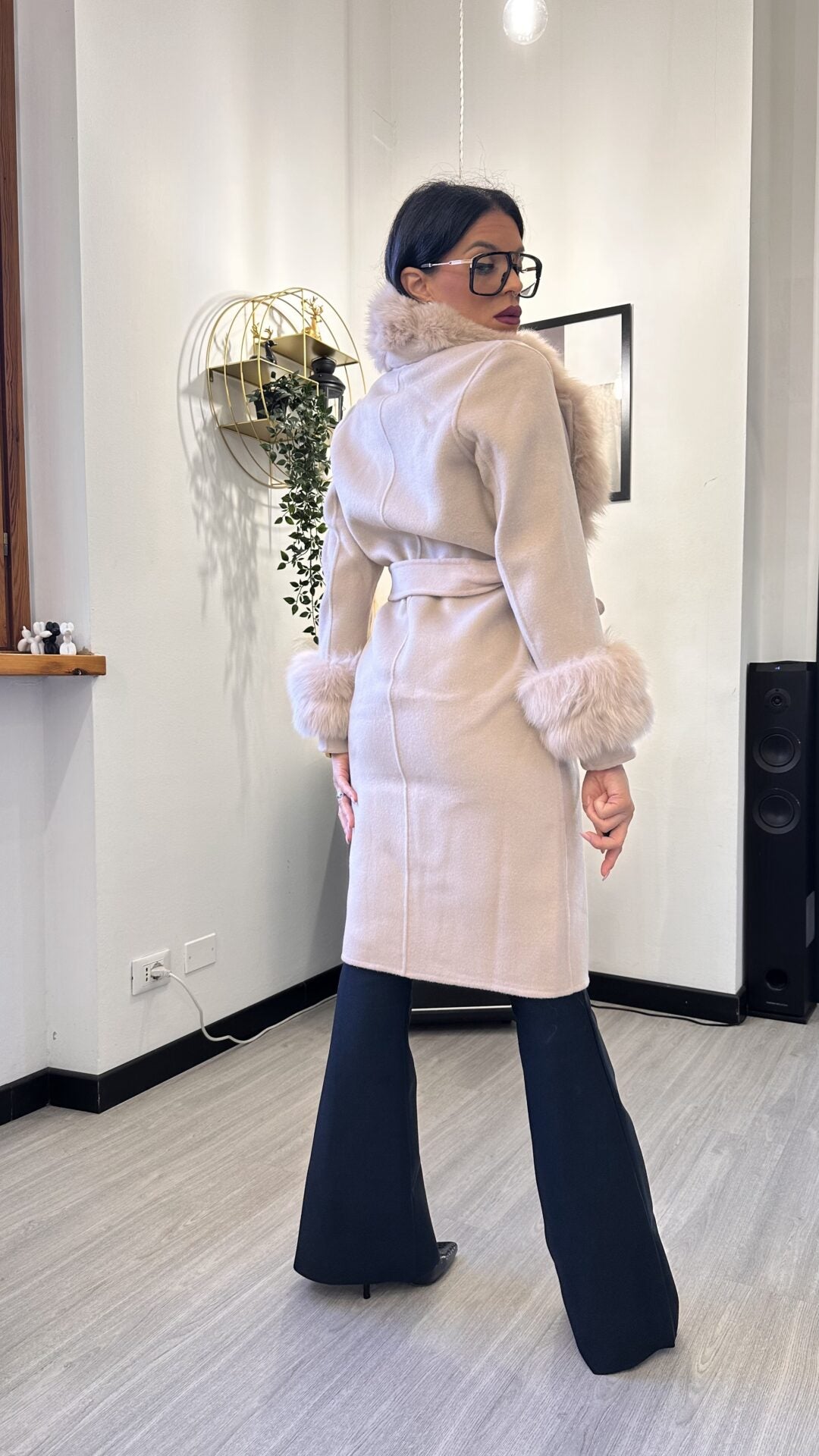 CAPPOTTINO CON PELO BEIGE