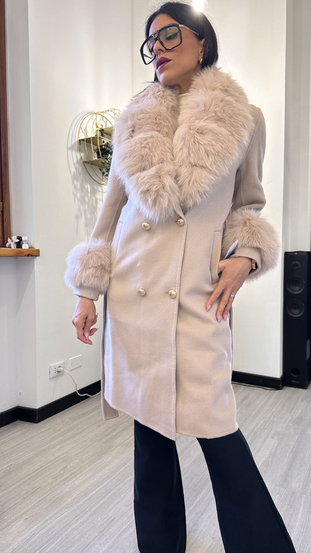 CAPPOTTINO CON PELO BEIGE