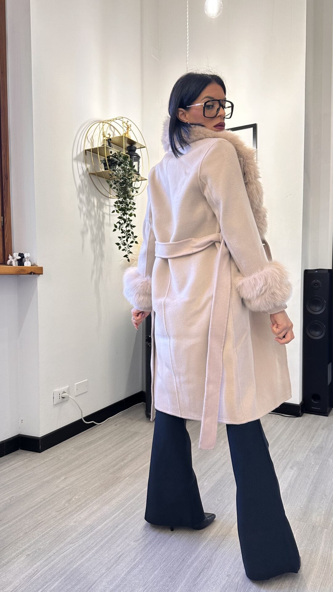 CAPPOTTINO CON PELO BEIGE