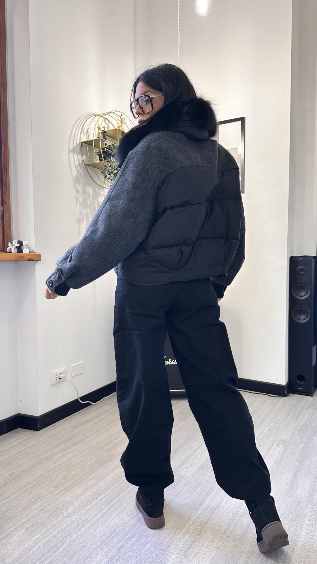 BOMBER CON PELO NERO