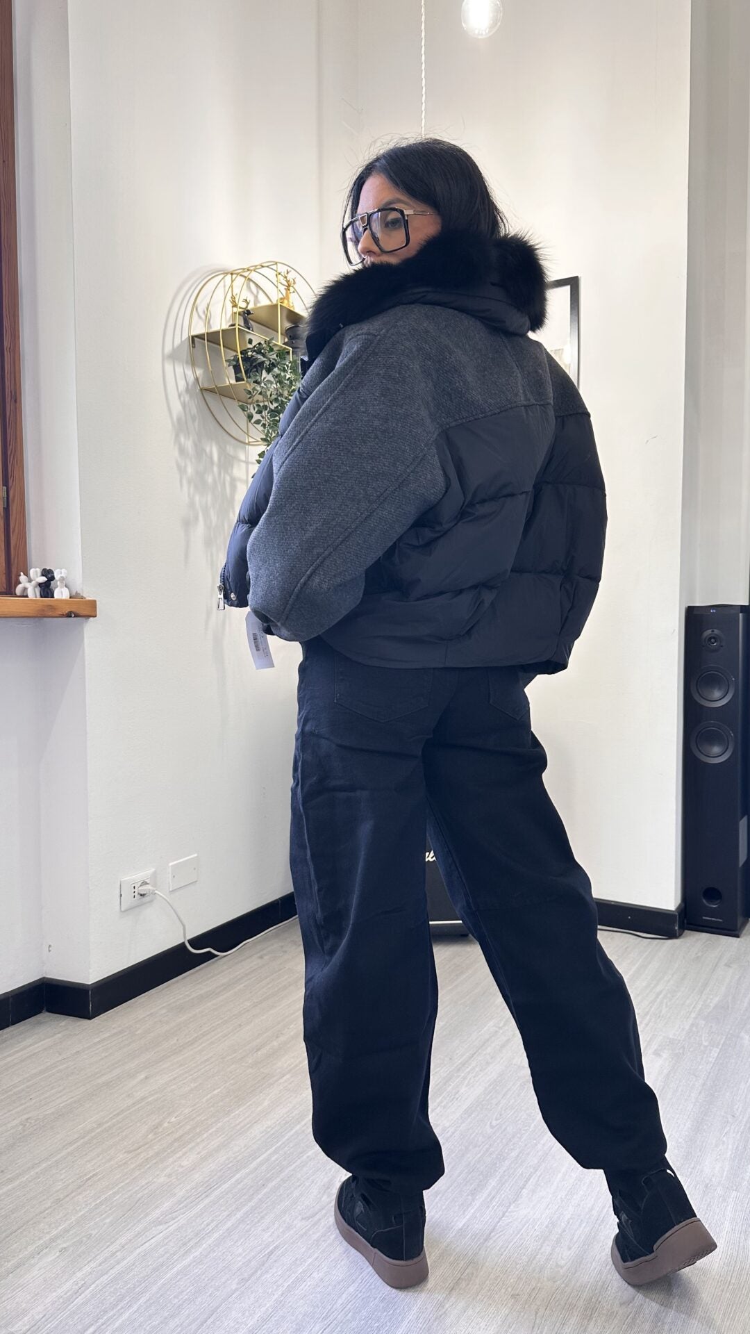 BOMBER CON PELO NERO
