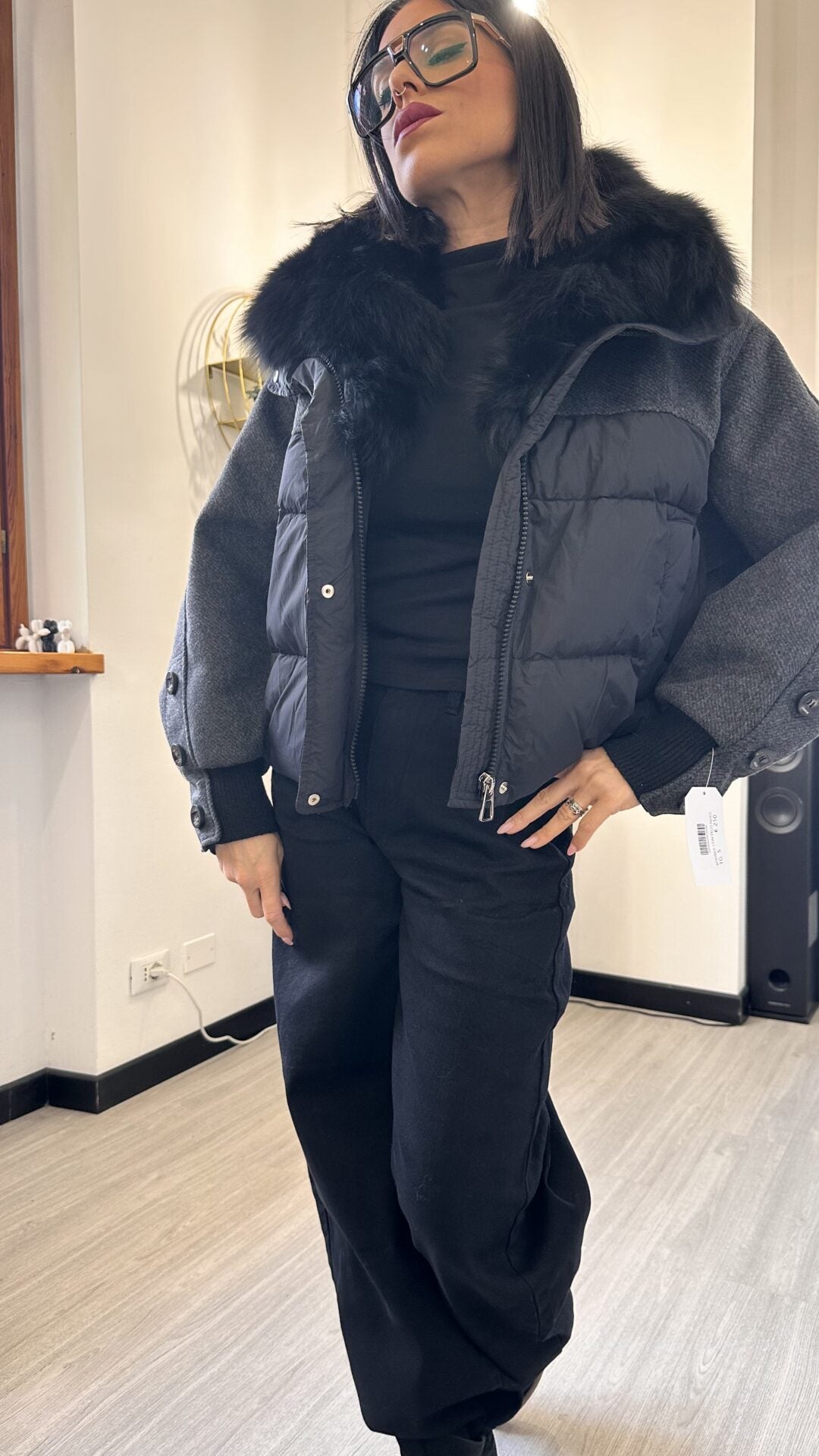 BOMBER CON PELO NERO