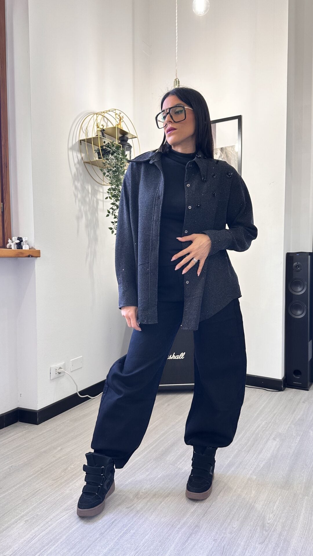 CAMICIA CON FIORELLINI GRIGIA
