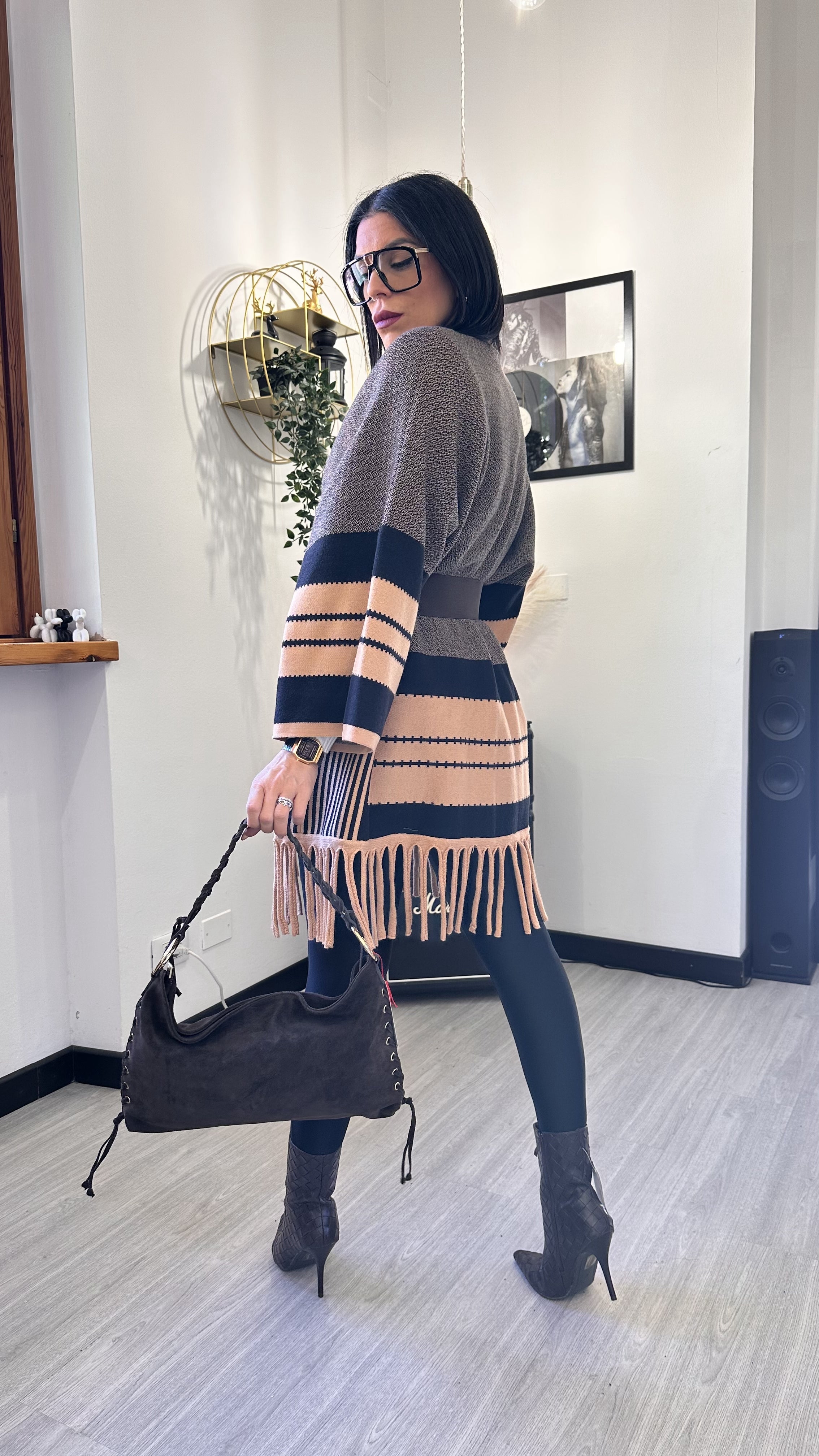 OUTFIT SIGNORA SÌ, MA CON CARATTERE