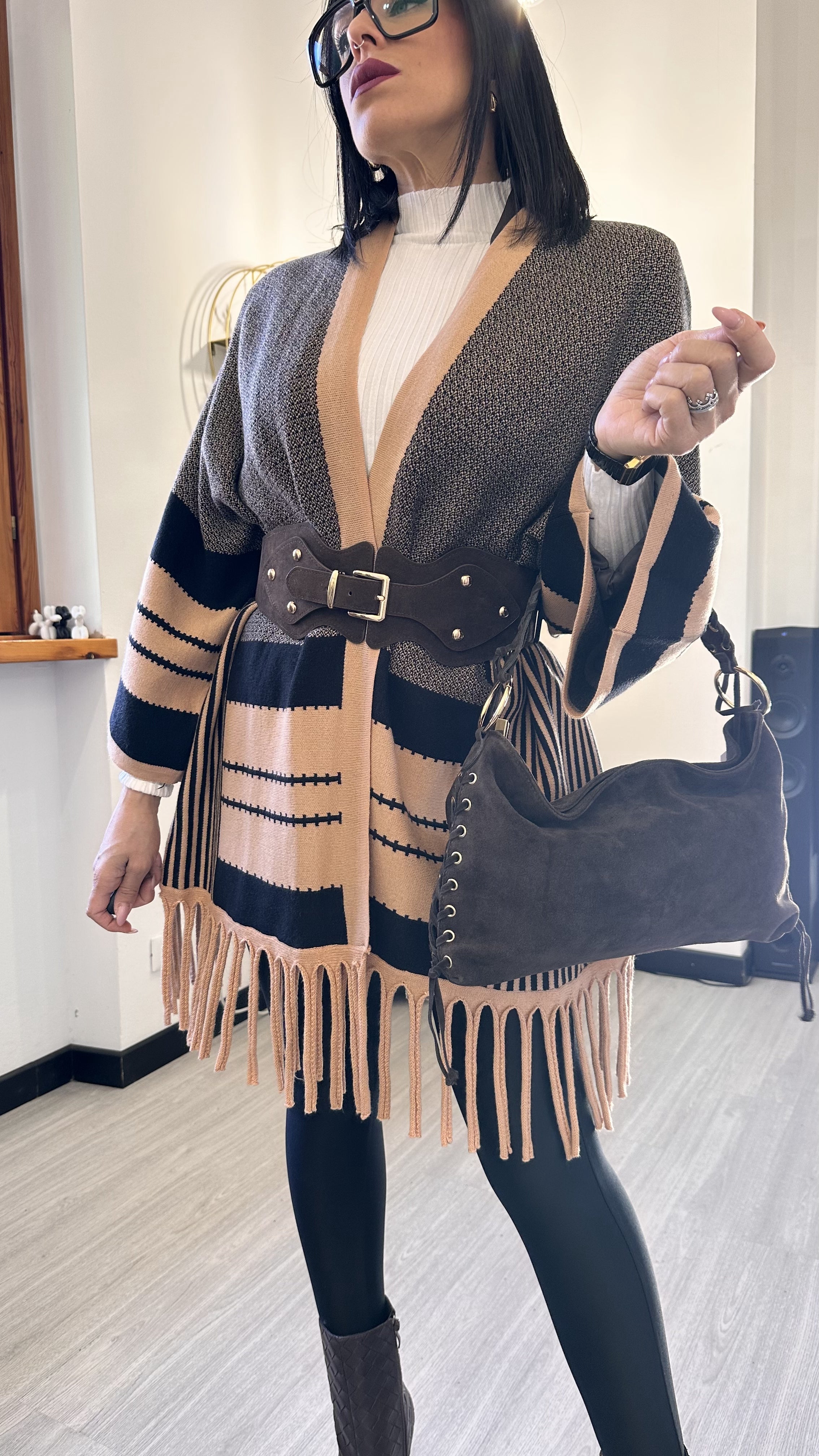 OUTFIT SIGNORA SÌ, MA CON CARATTERE