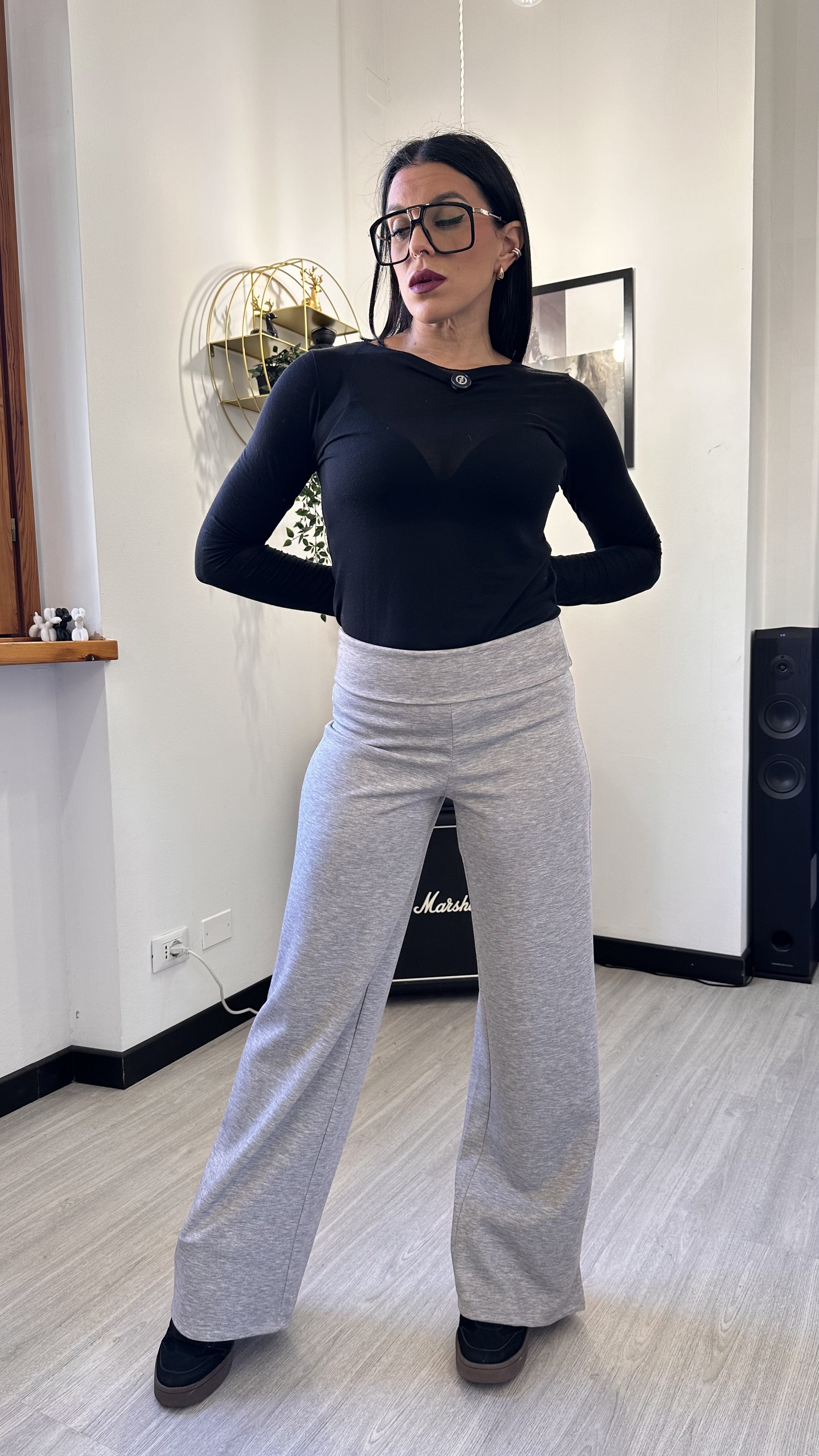 PANTALONE A PALAZZO CON RISVOLTO GRIGIO