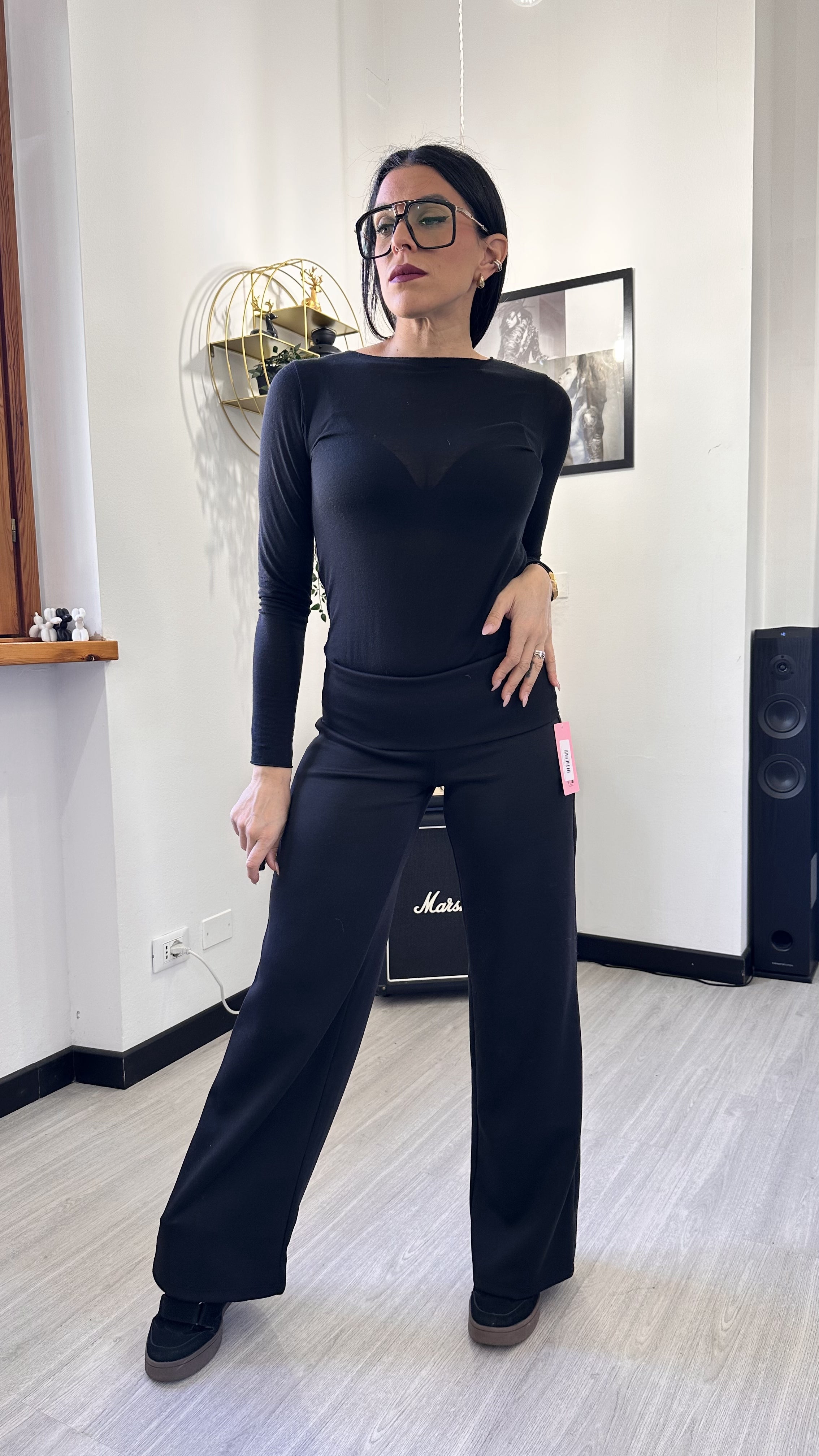 PANTALONE A PALAZZO CON RISVOLTO NERO