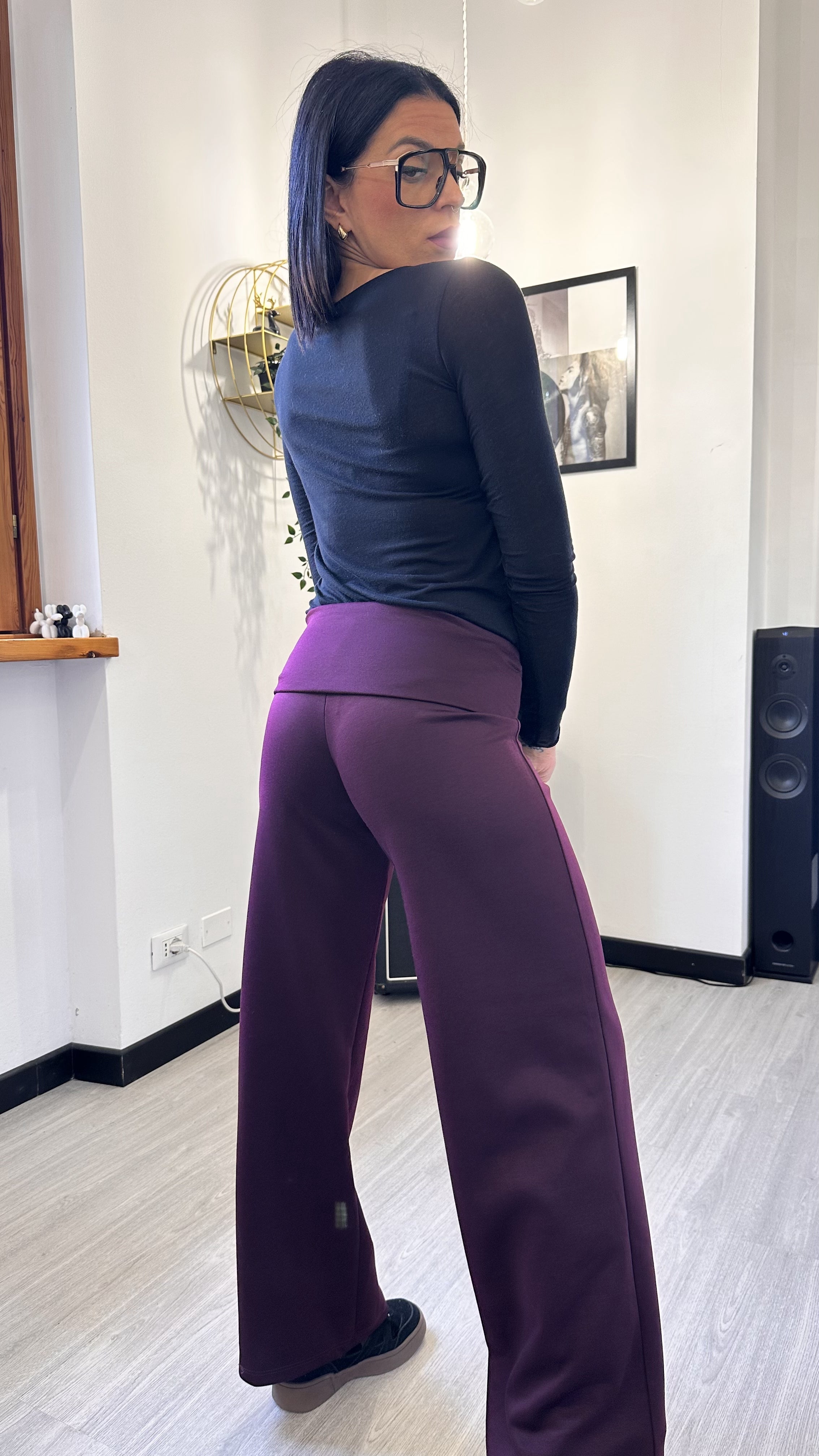 PANTALONE A PALAZZO CON RISVOLTO BORDEAUX