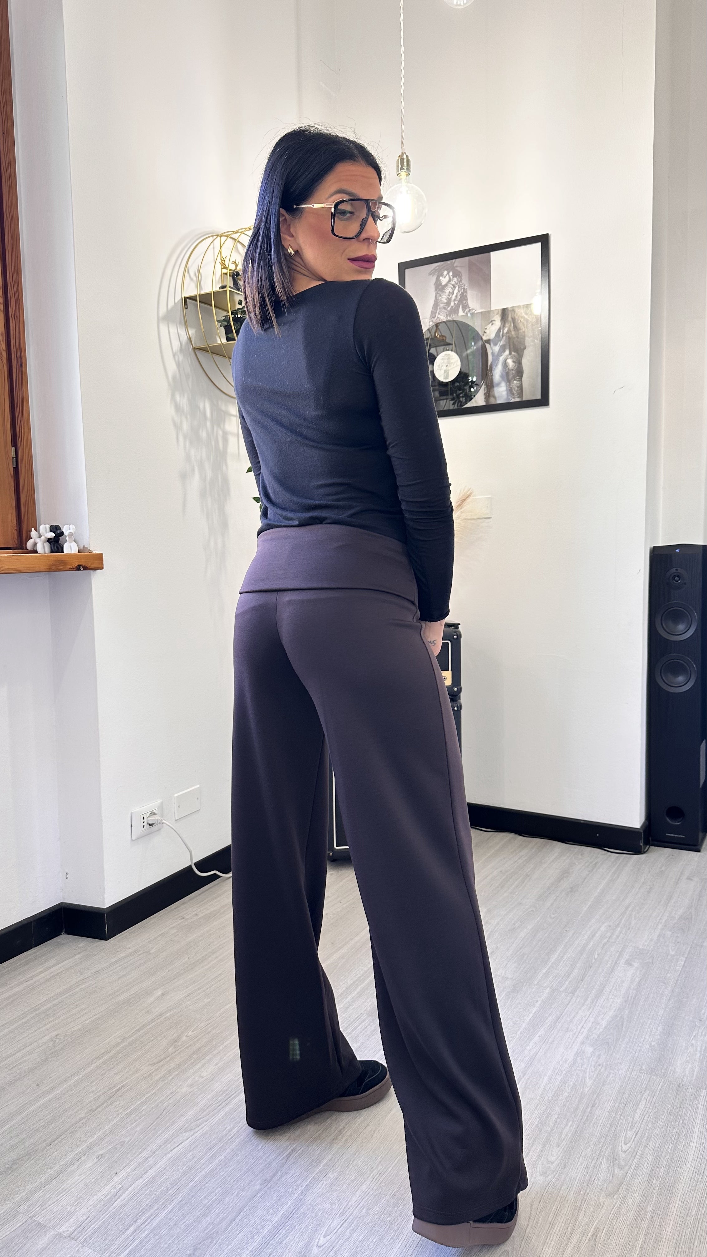 PANTALONE A PALAZZO CON RISVOLTO MARRONE