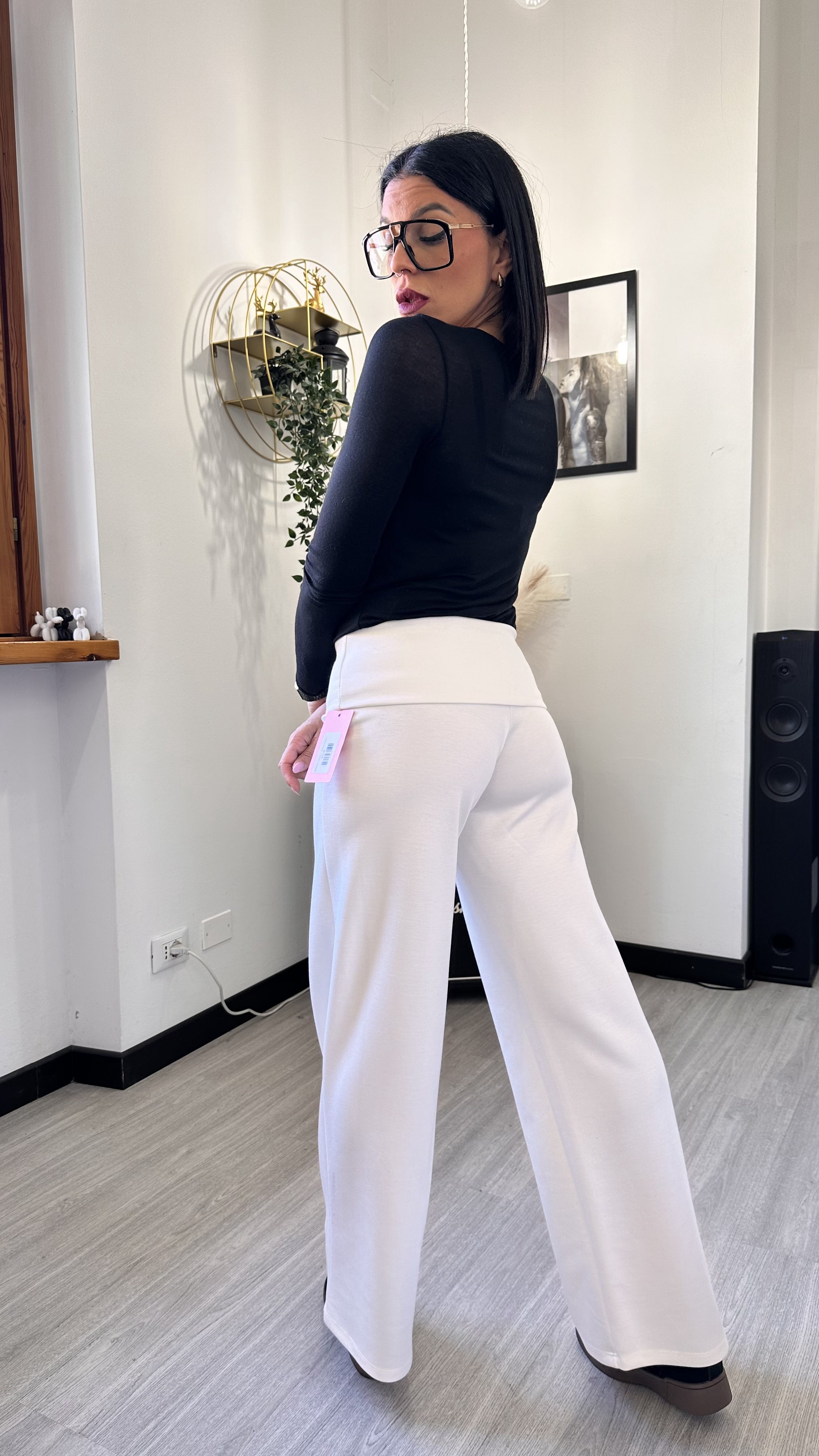 PANTALONE A PALAZZO CON RISVOLTO BIANCO