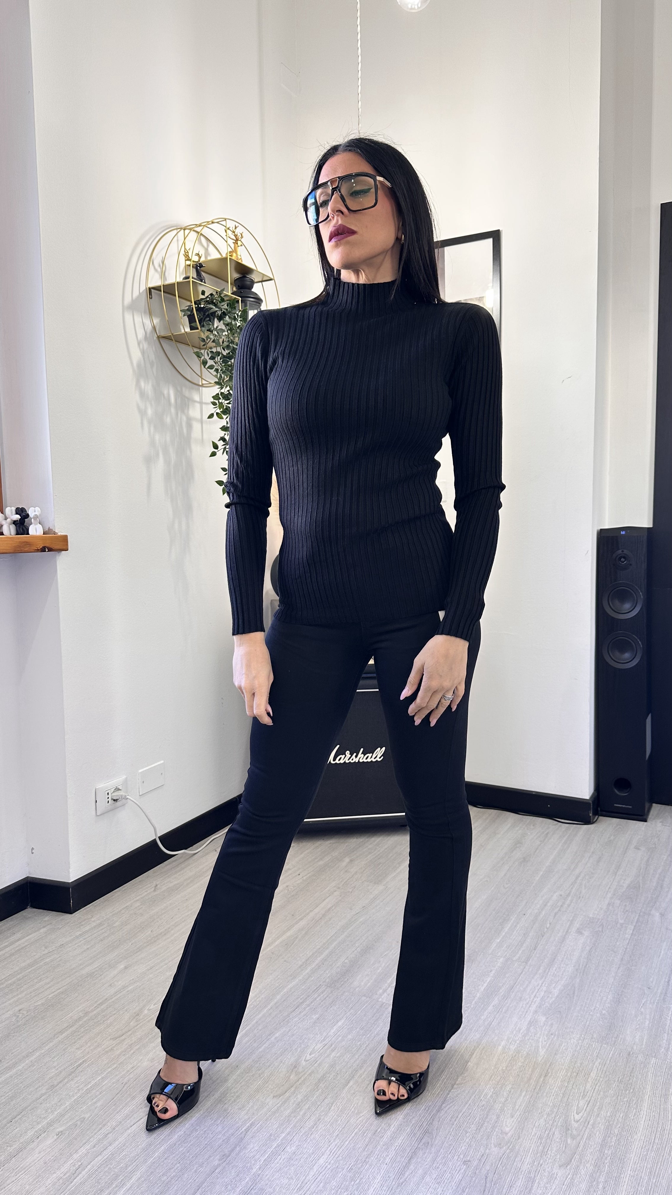 MAGLIA CANETTATA NERA