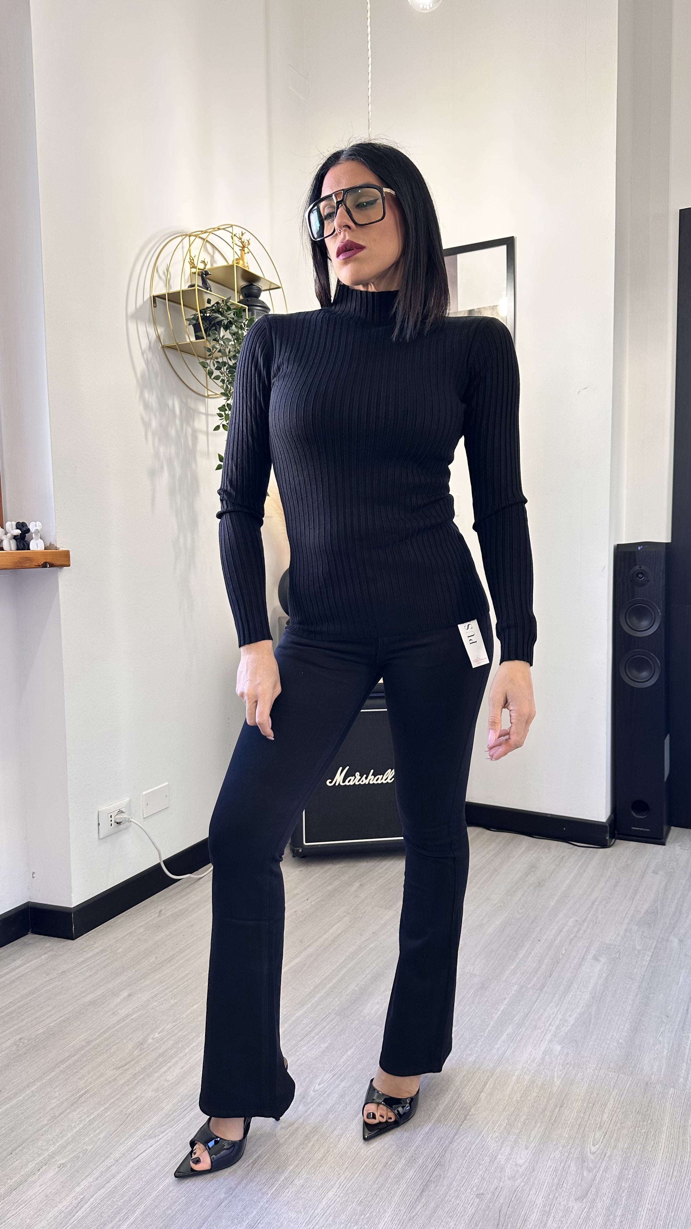 MAGLIA CANETTATA NERA