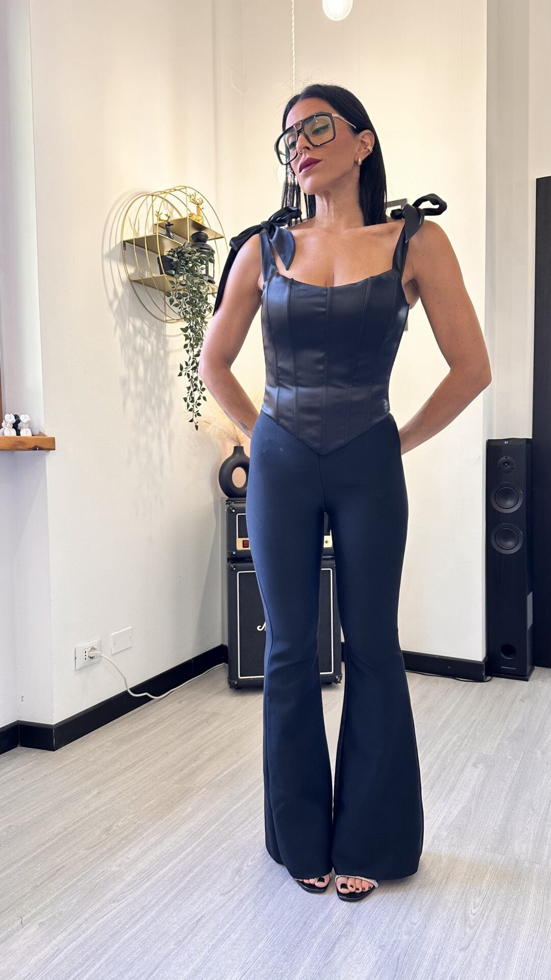CORSETTO SATIN CON FIOCCO NERO