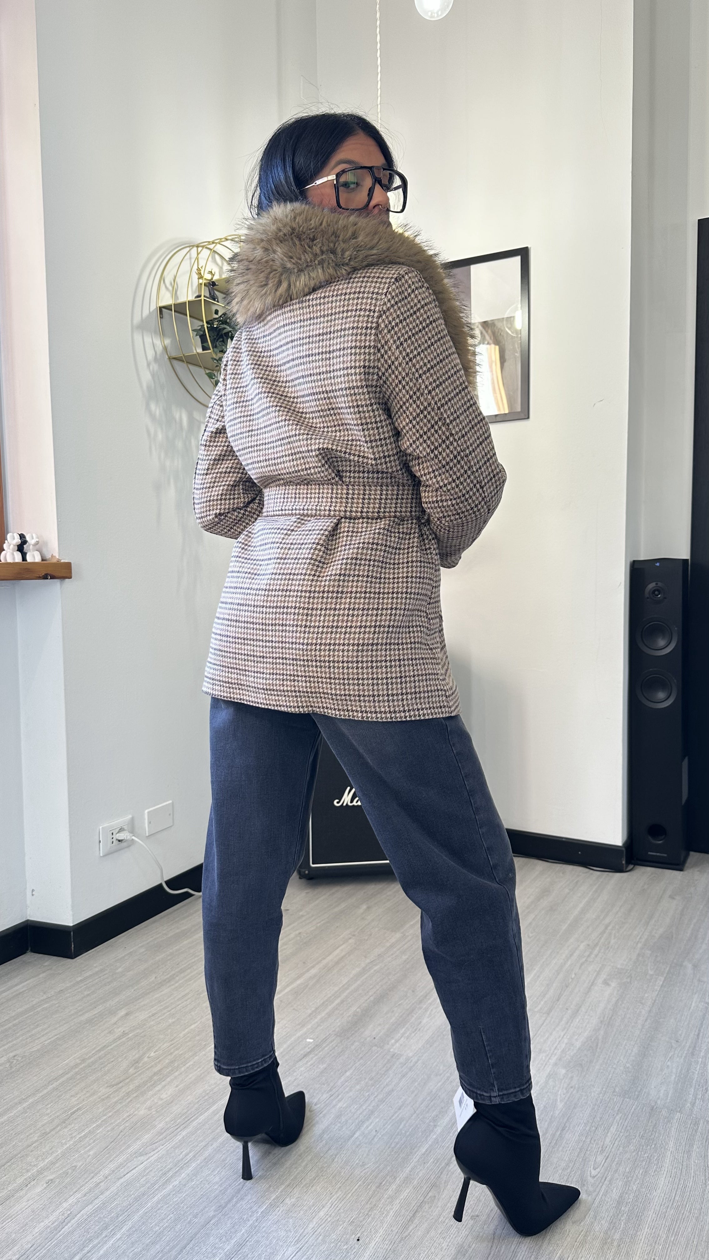 CAPPOTTINO PIED DE POULE CON COLLO IN ECOPELLICCIA