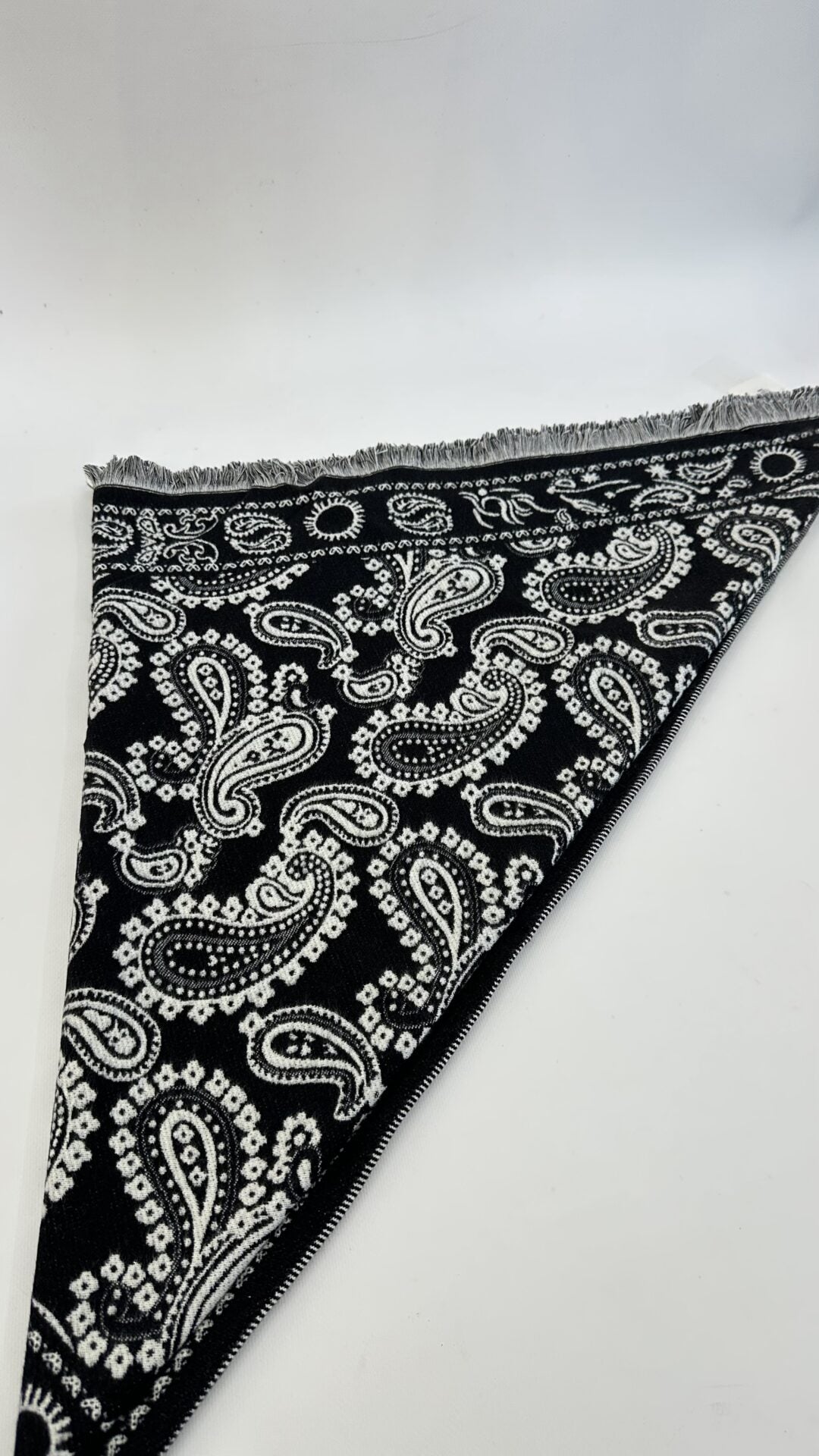 SCIARPA EFFETTO BANDANA