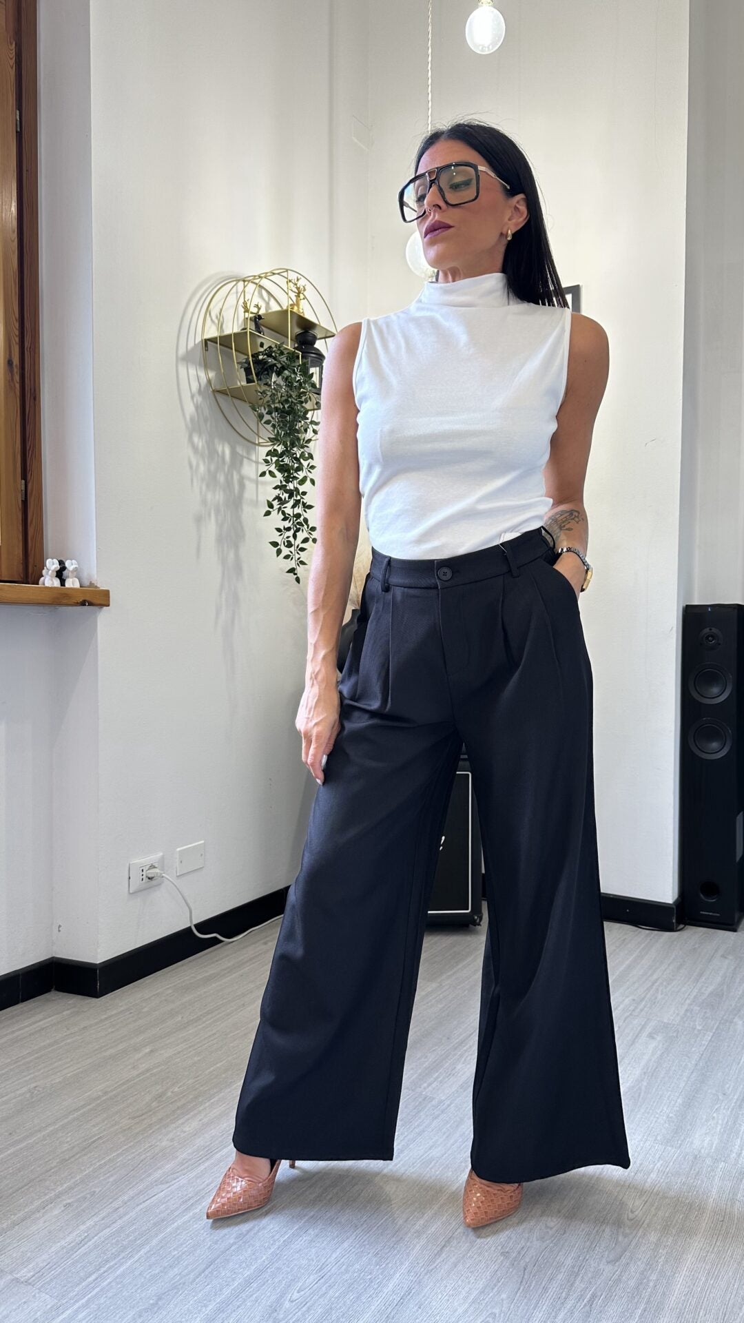 PANTALONE A PALAZZO NERO CON ELASTICO