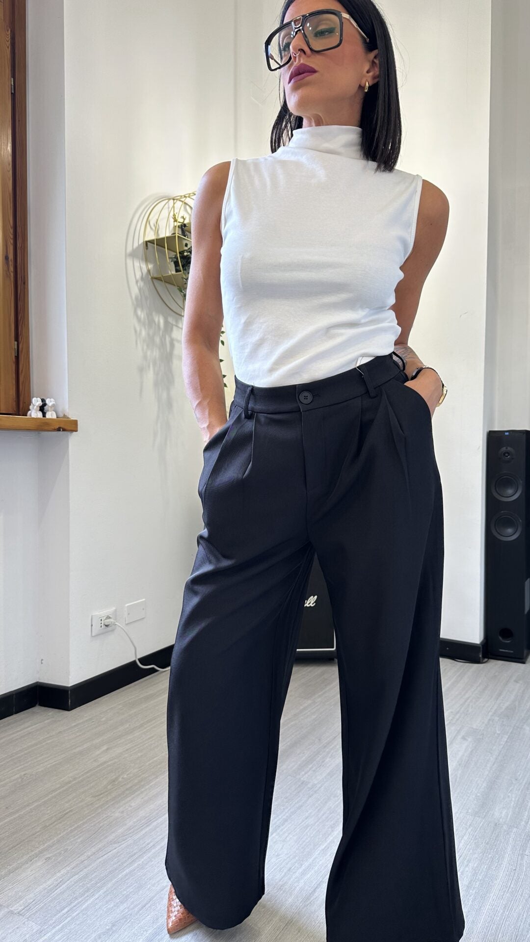 PANTALONE A PALAZZO NERO CON ELASTICO