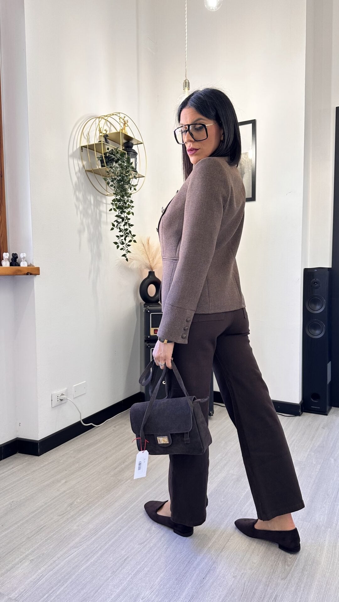OUTFIT LA PROPRIETARIA DEL PALAZZO