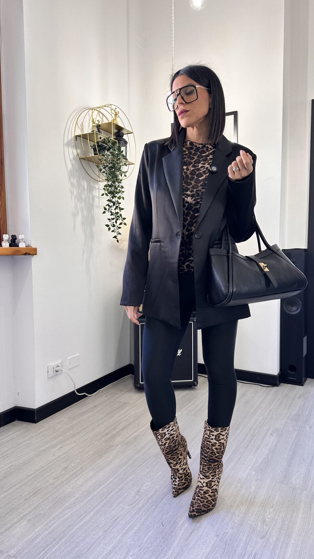OUTFIT LA PANTERONA NON SALTA UN SABATO