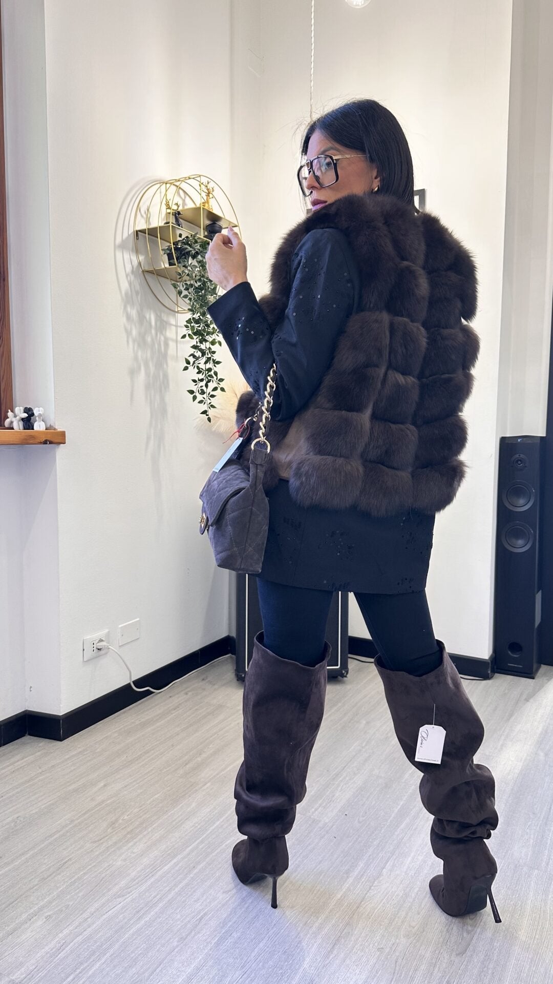 OUTFIT LA PANTERONA AZIENDALE